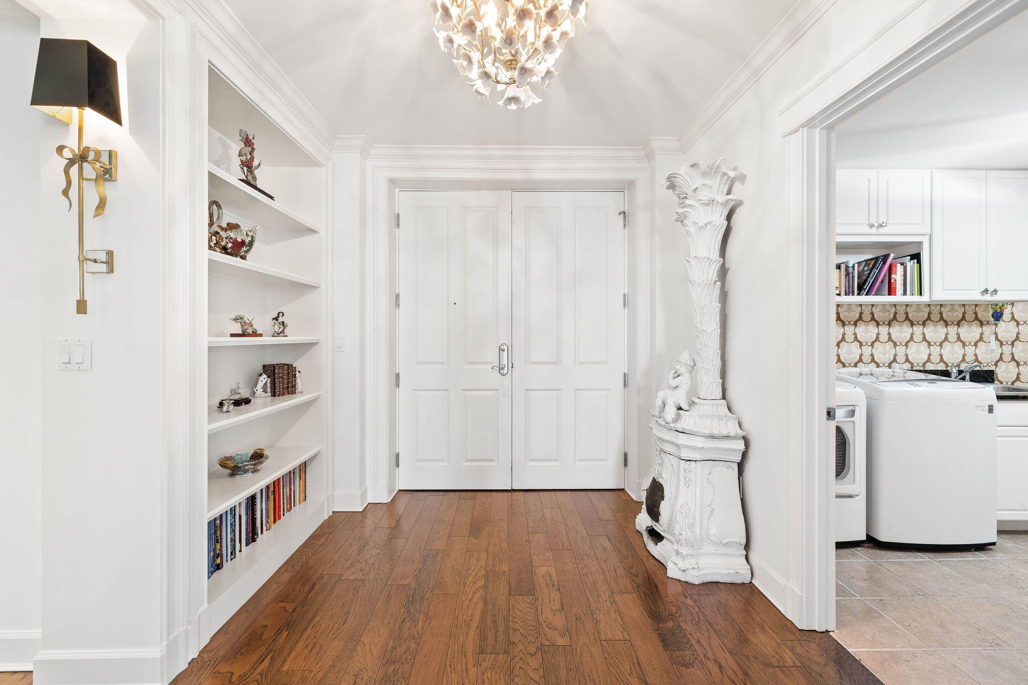 ONE WATER PLACE - Residential