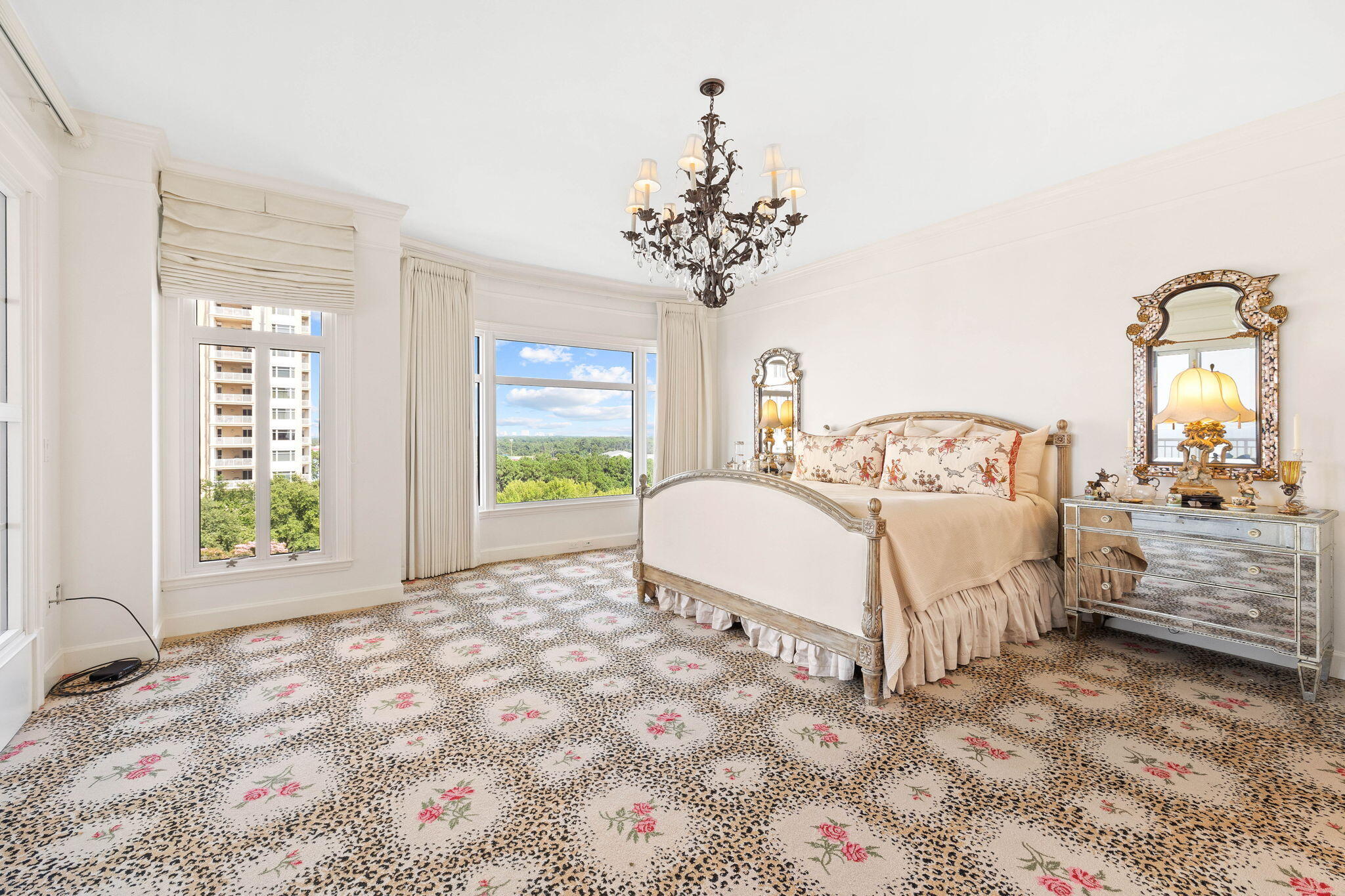 ONE WATER PLACE - Residential