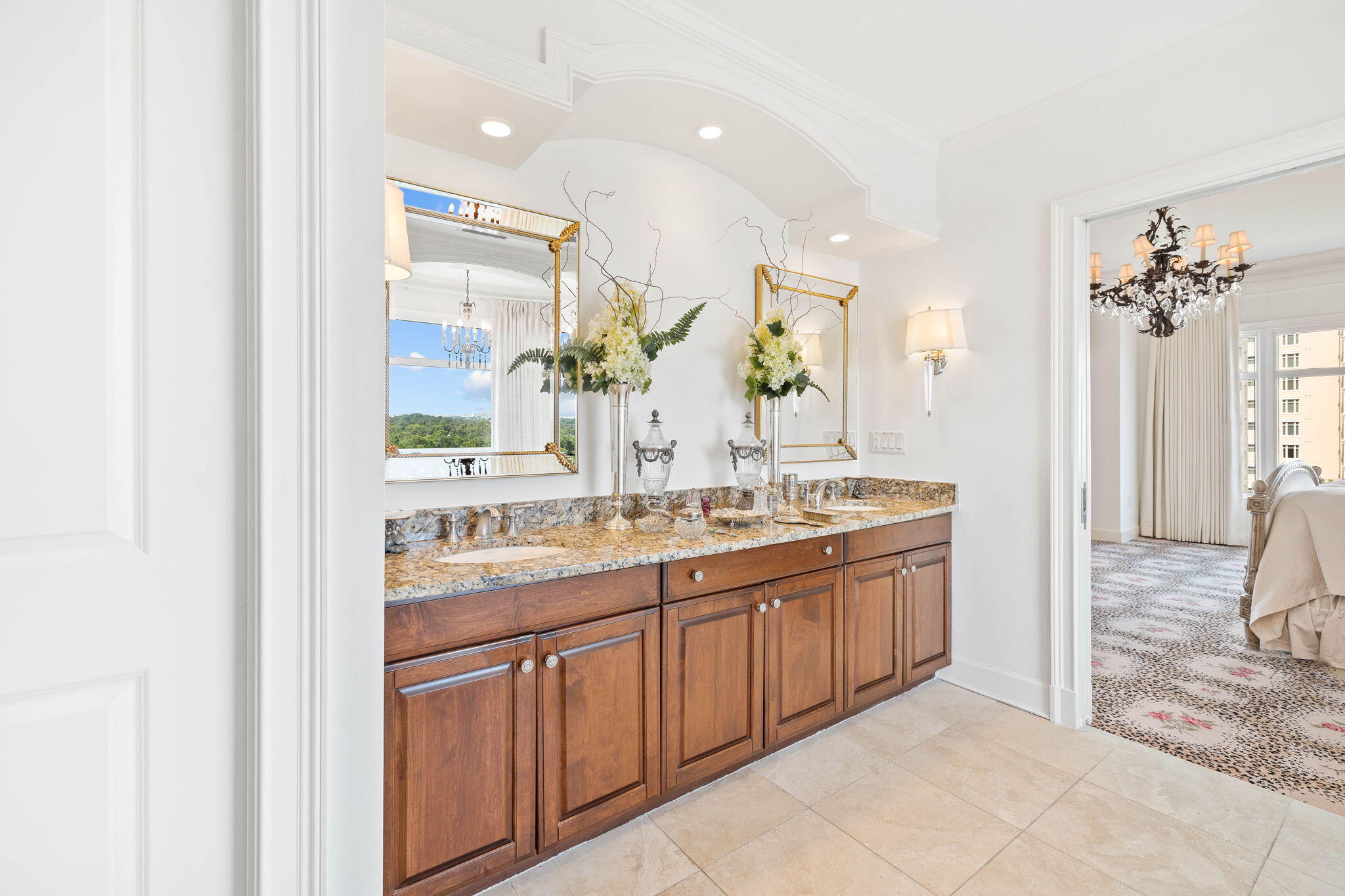 ONE WATER PLACE - Residential