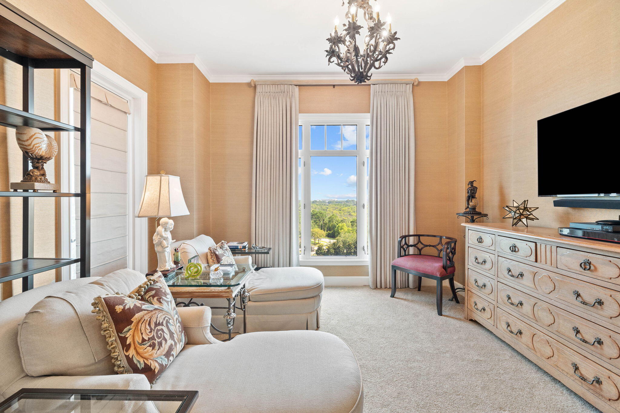 ONE WATER PLACE - Residential