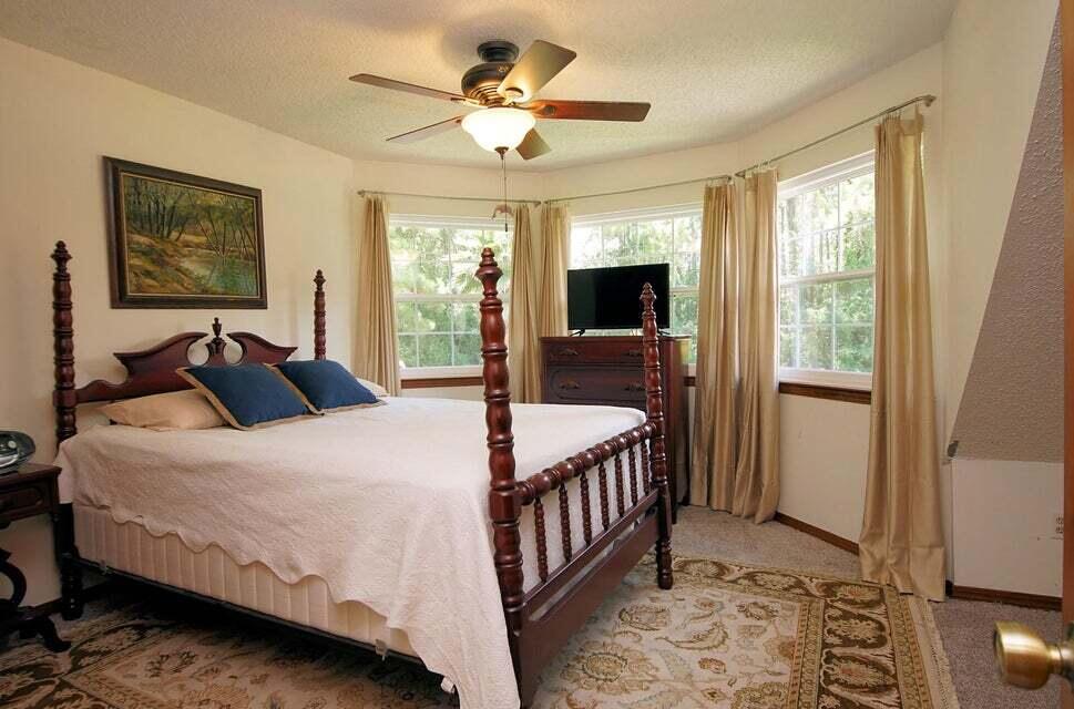 ST ANREWS EAST BLUEWATER BAY - Residential