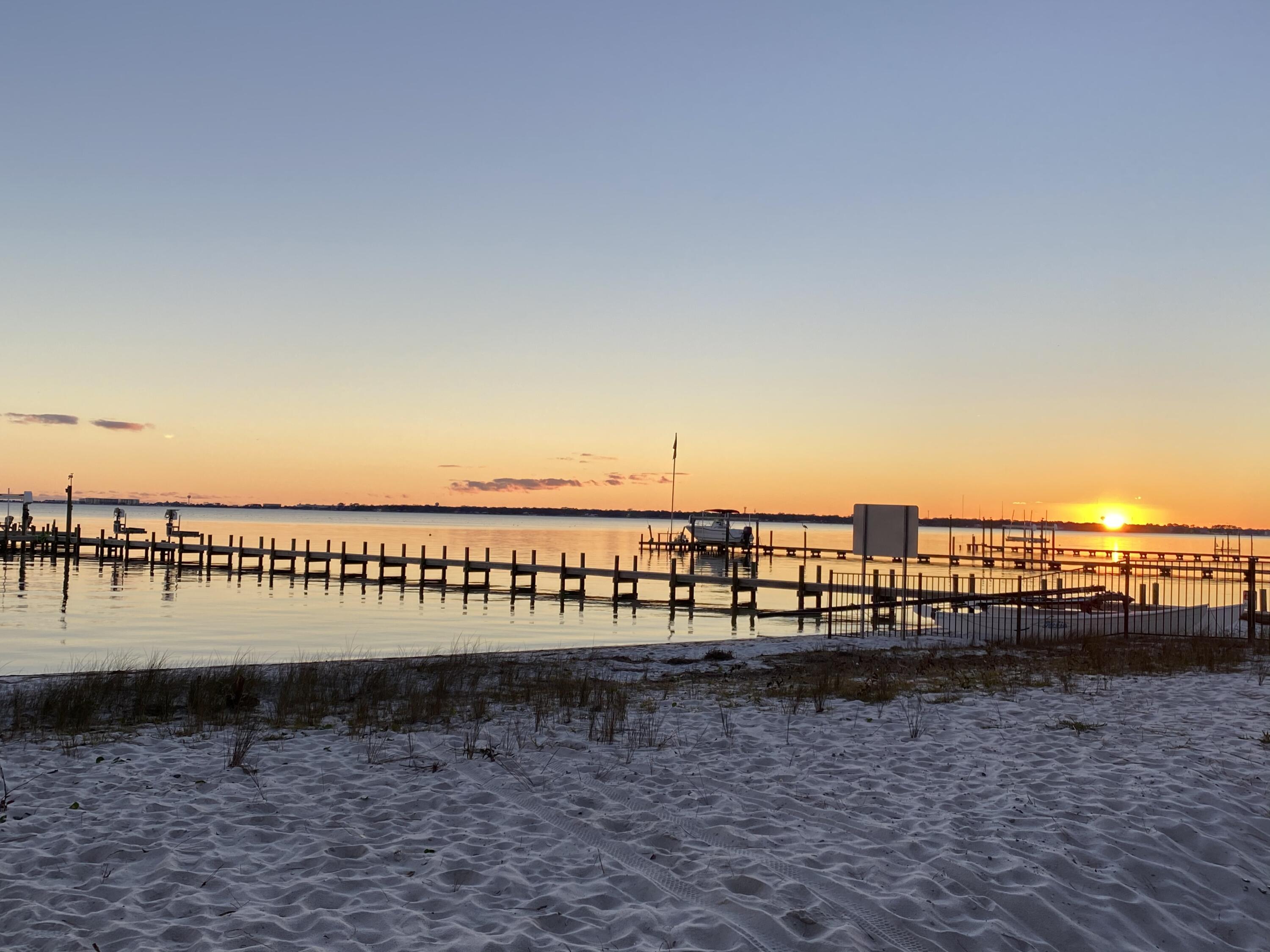 ST ANREWS EAST BLUEWATER BAY - Residential