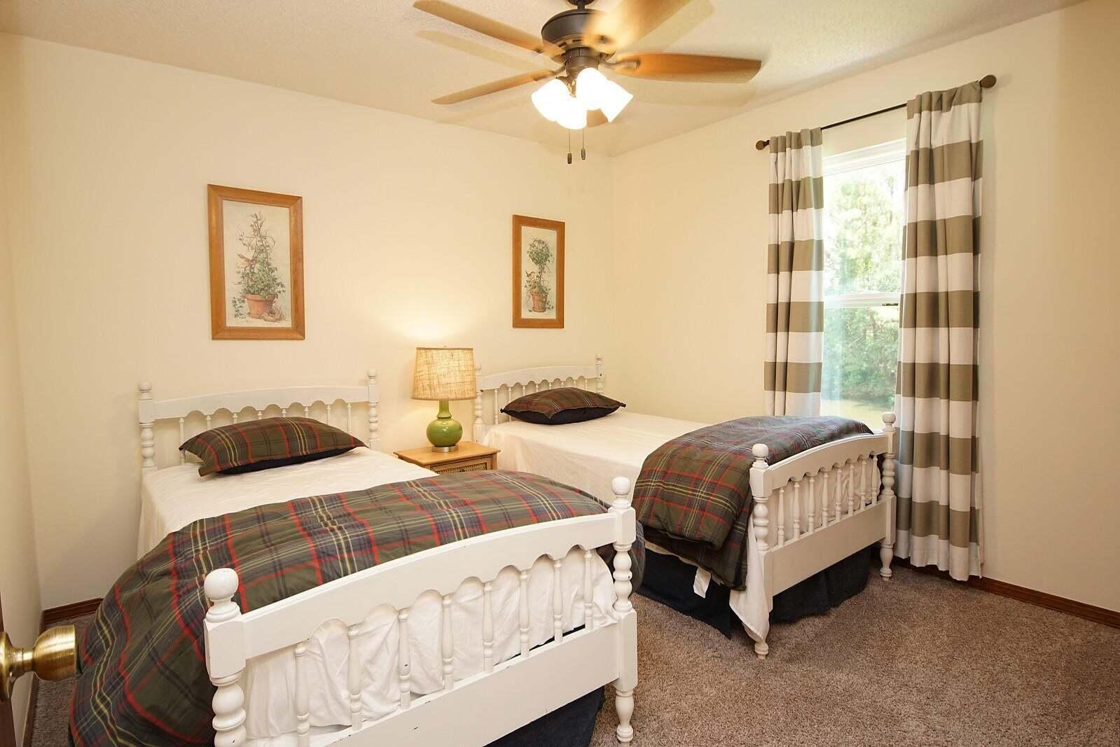 ST ANREWS EAST BLUEWATER BAY - Residential