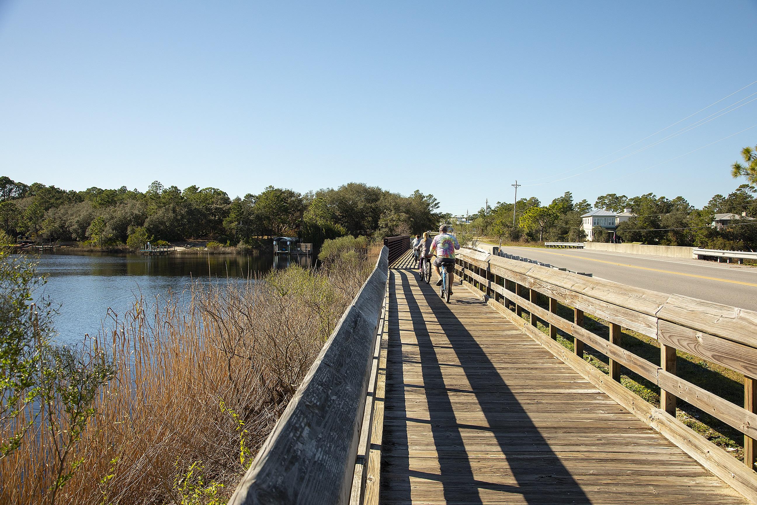 HERONS WATCH CONDO PH 1 - Residential