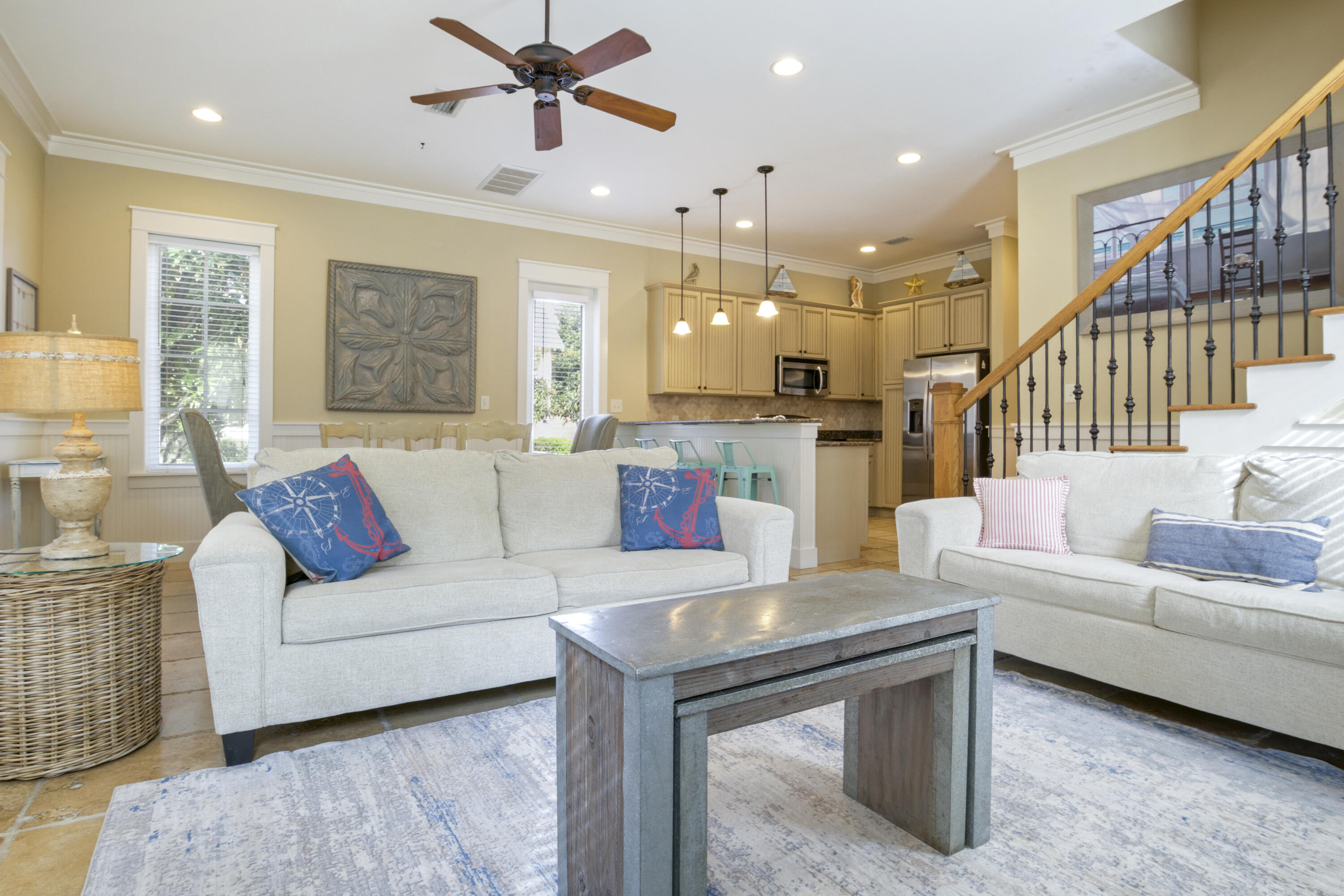 BUNGALOS AT SANDESTIN - Residential