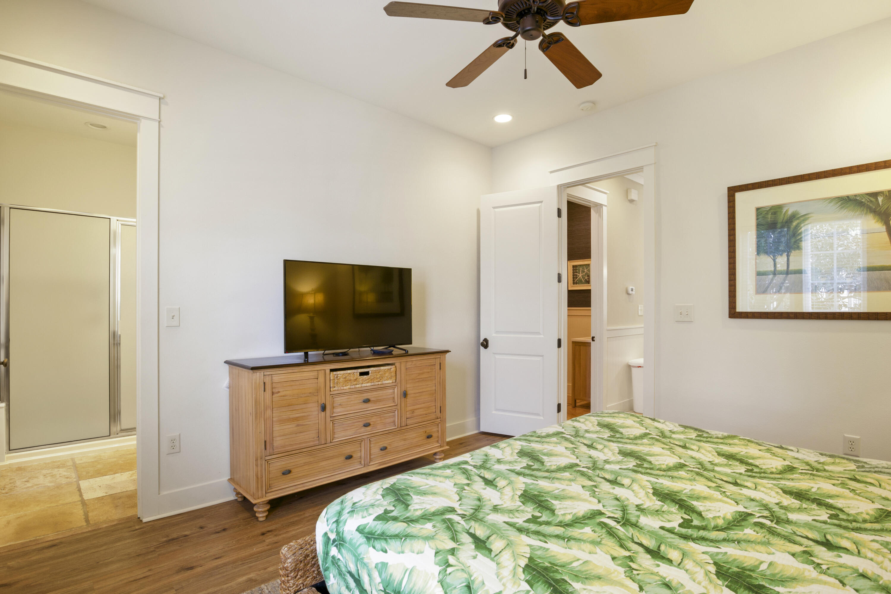 BUNGALOS AT SANDESTIN - Residential