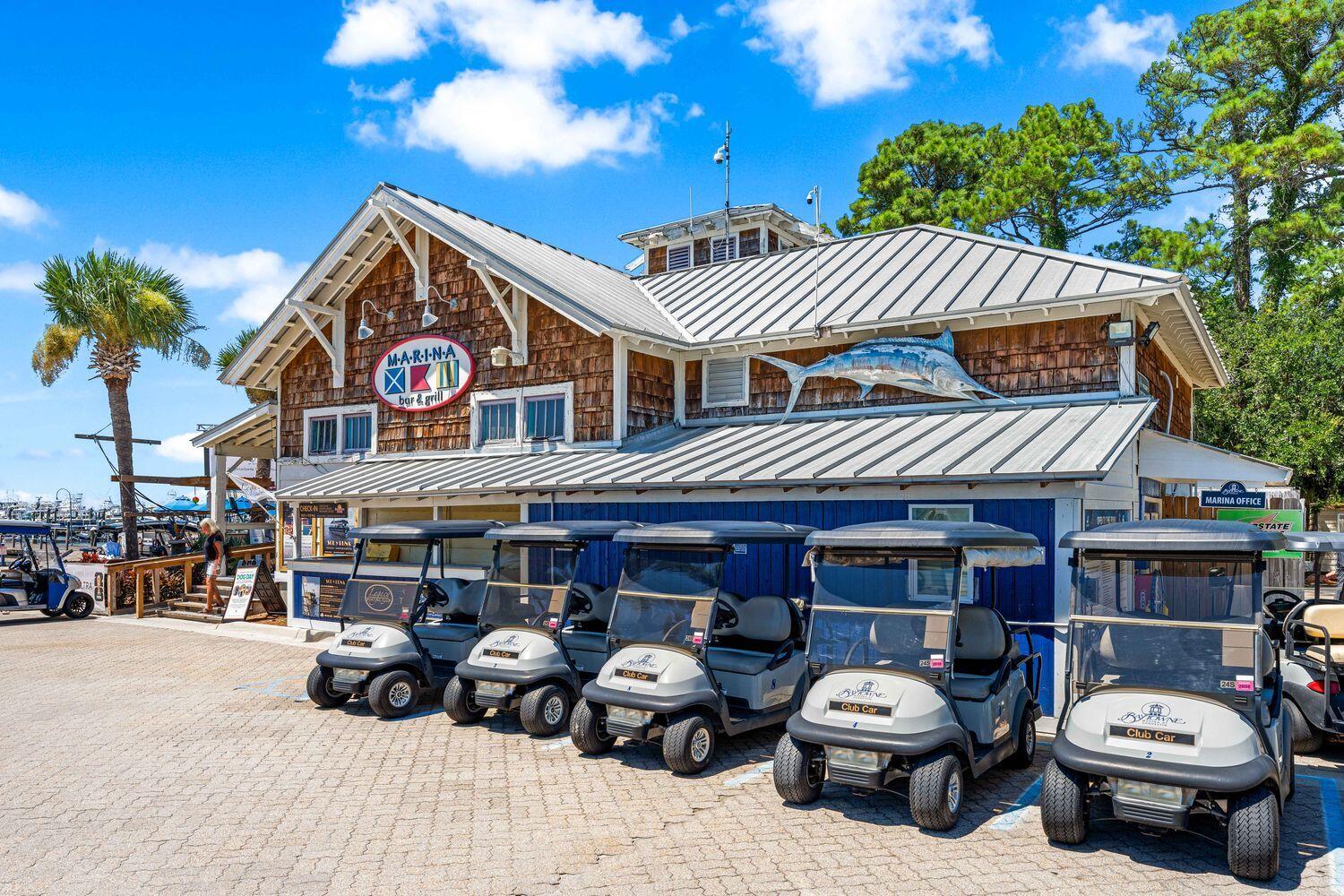 BUNGALOS AT SANDESTIN - Residential