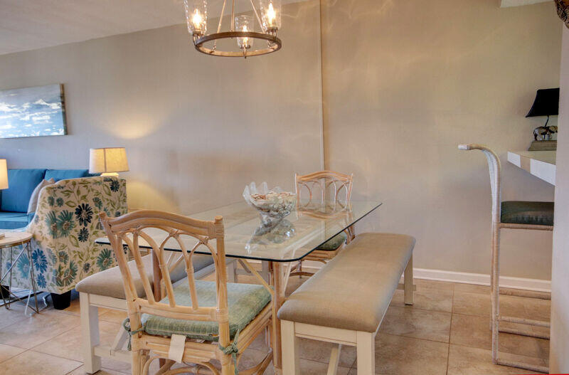 EL MATADOR CONDO - Residential