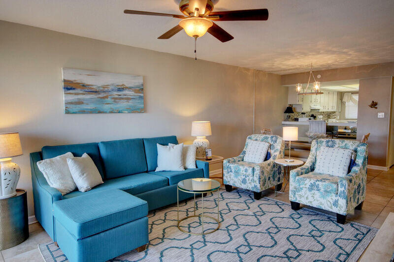 EL MATADOR CONDO - Residential