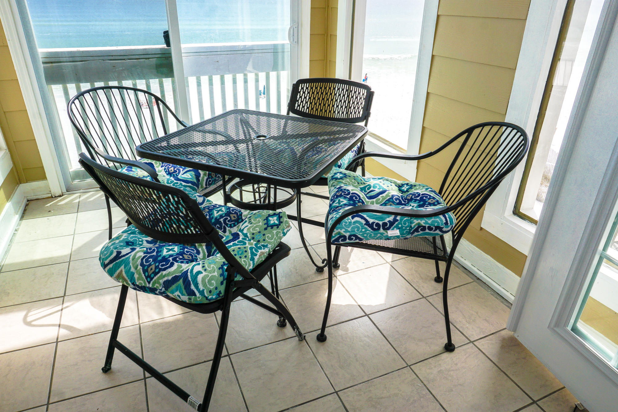 SANDOLLAR T/H - Residential