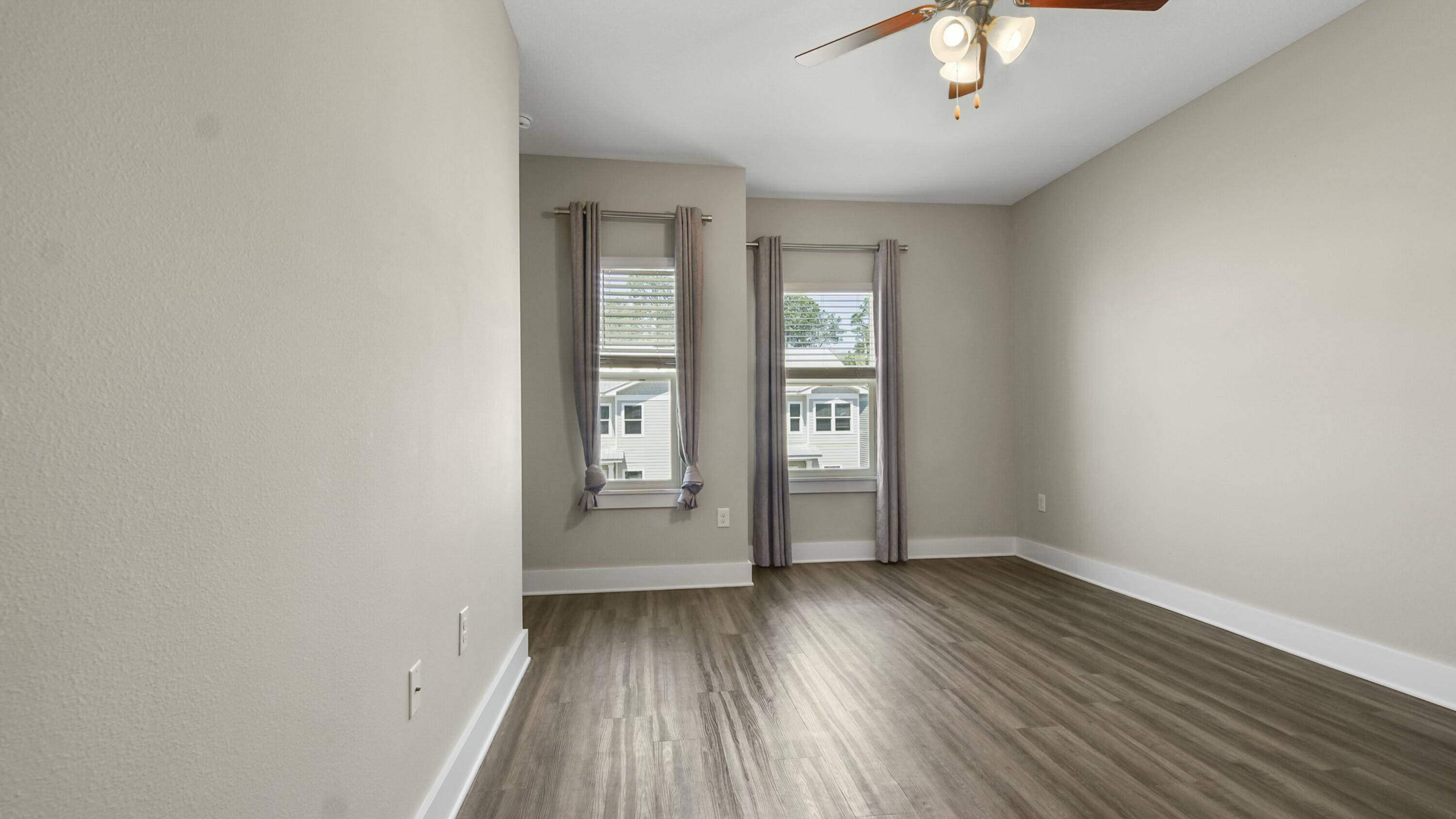 VERANDAS AT FREEPORT - Residential