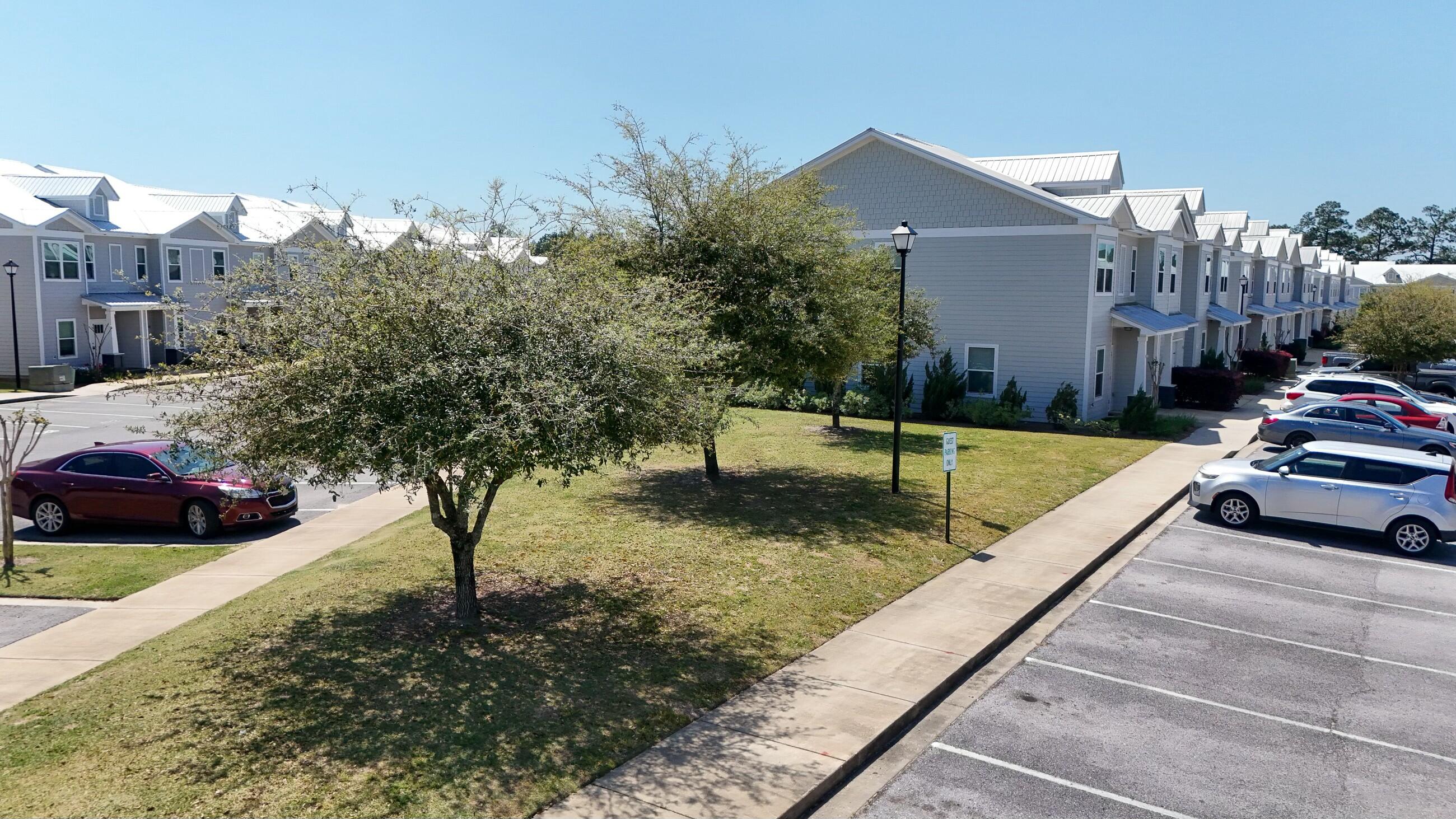 VERANDAS AT FREEPORT - Residential
