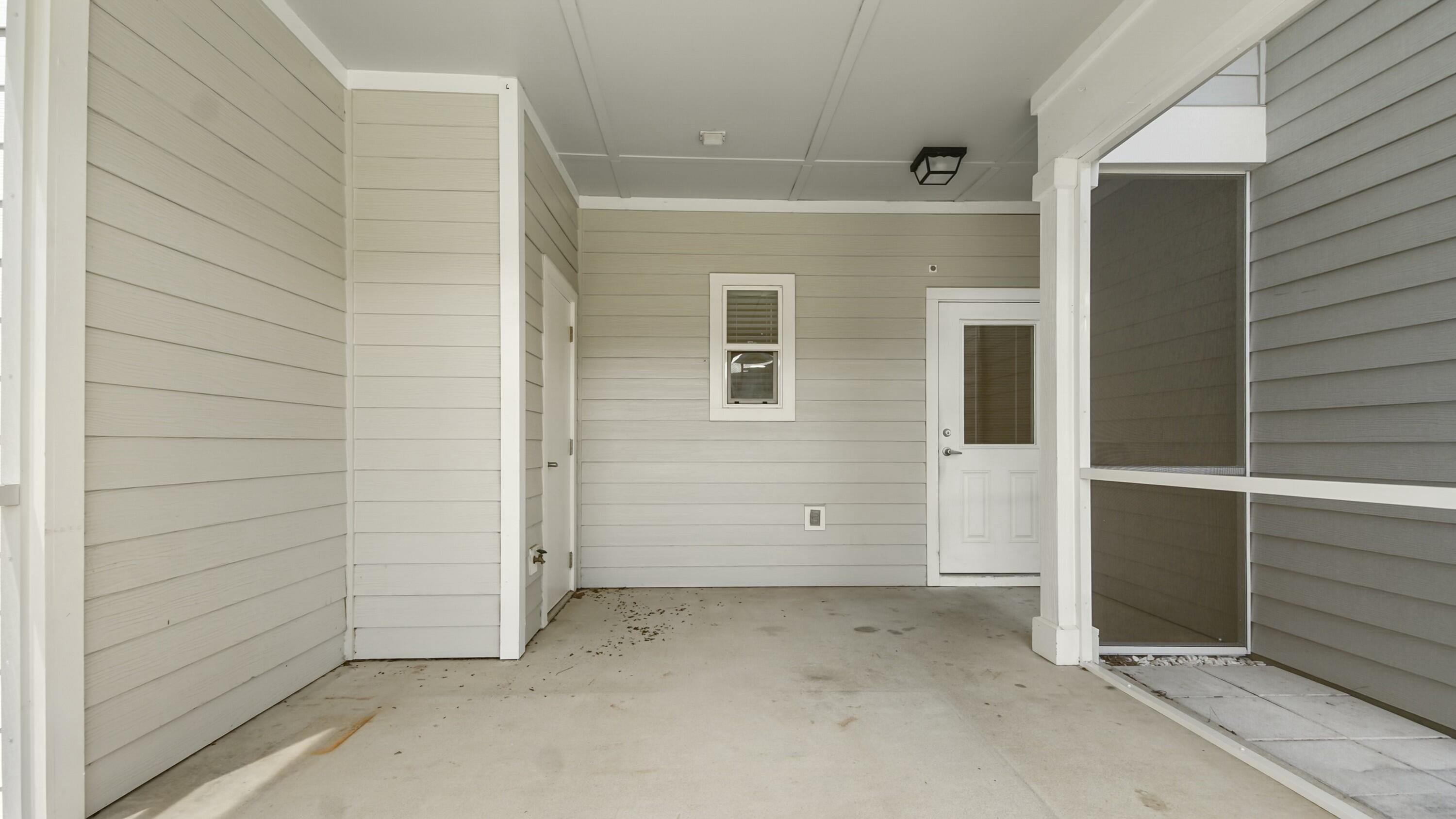 VERANDAS AT FREEPORT - Residential