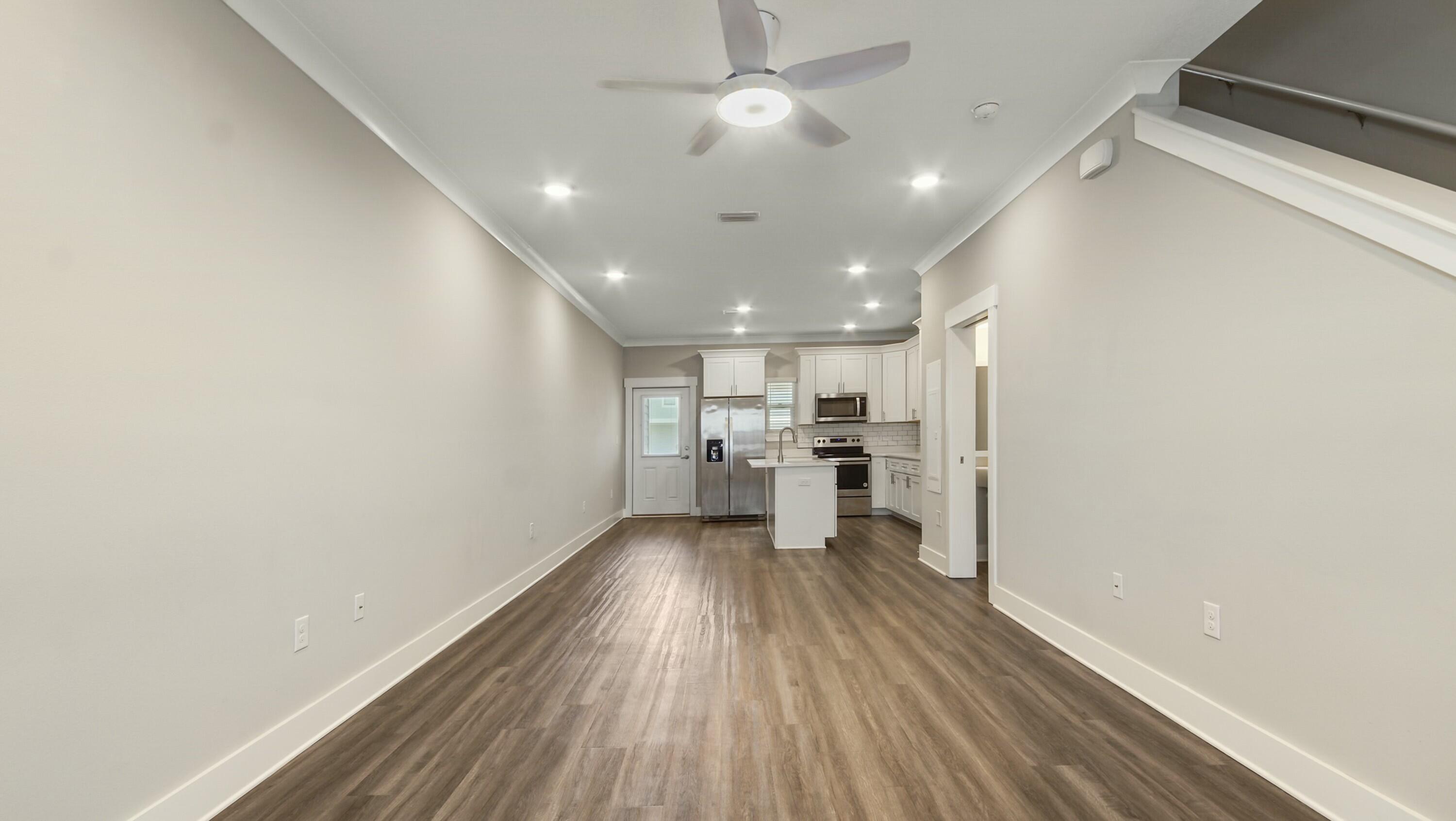 VERANDAS AT FREEPORT - Residential