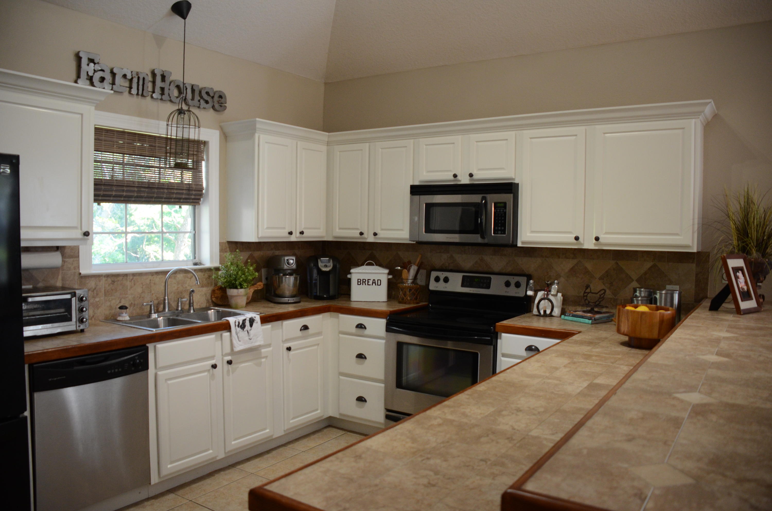 FLORIDA HEIGHTS - Residential