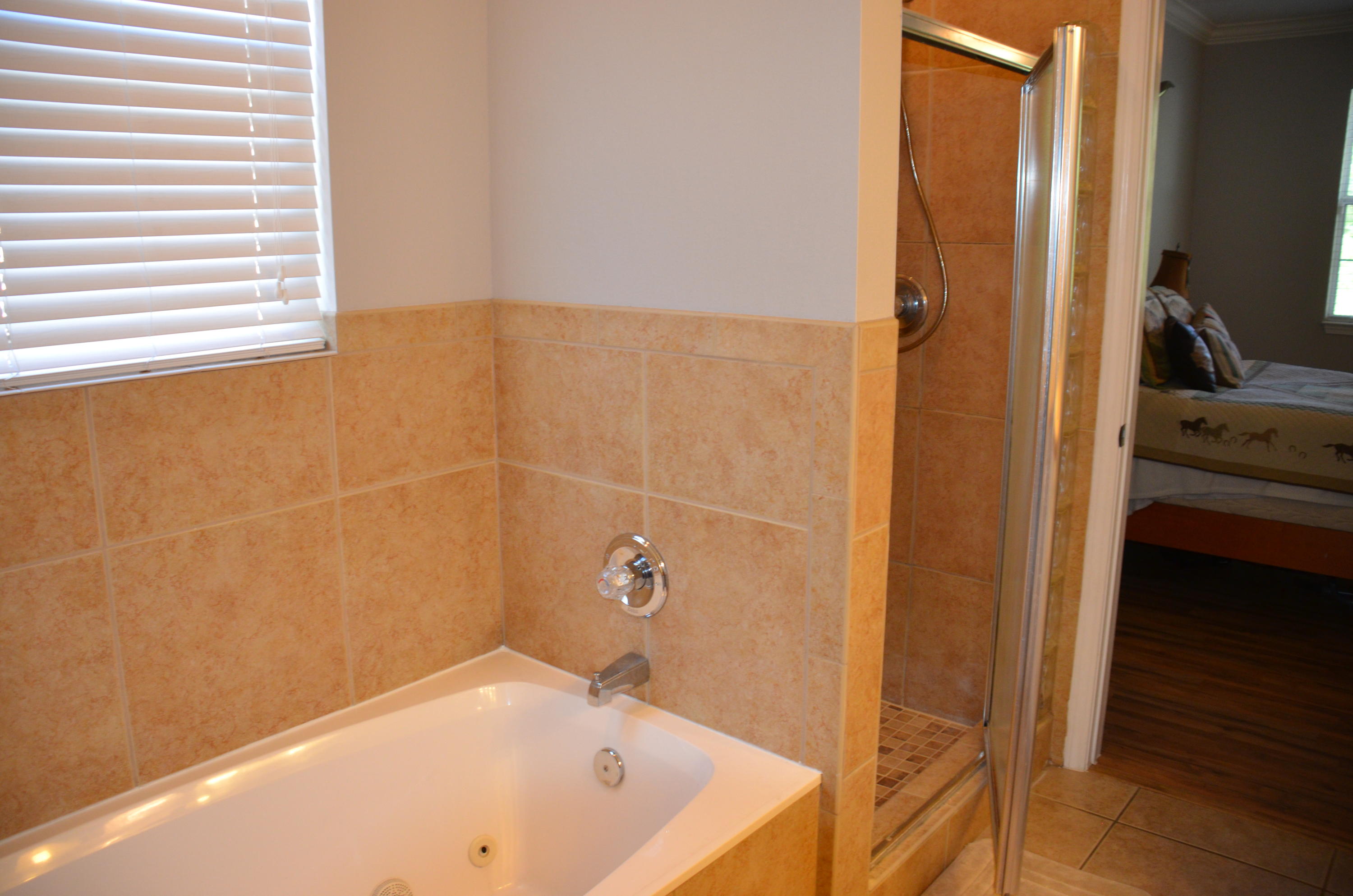 FLORIDA HEIGHTS - Residential