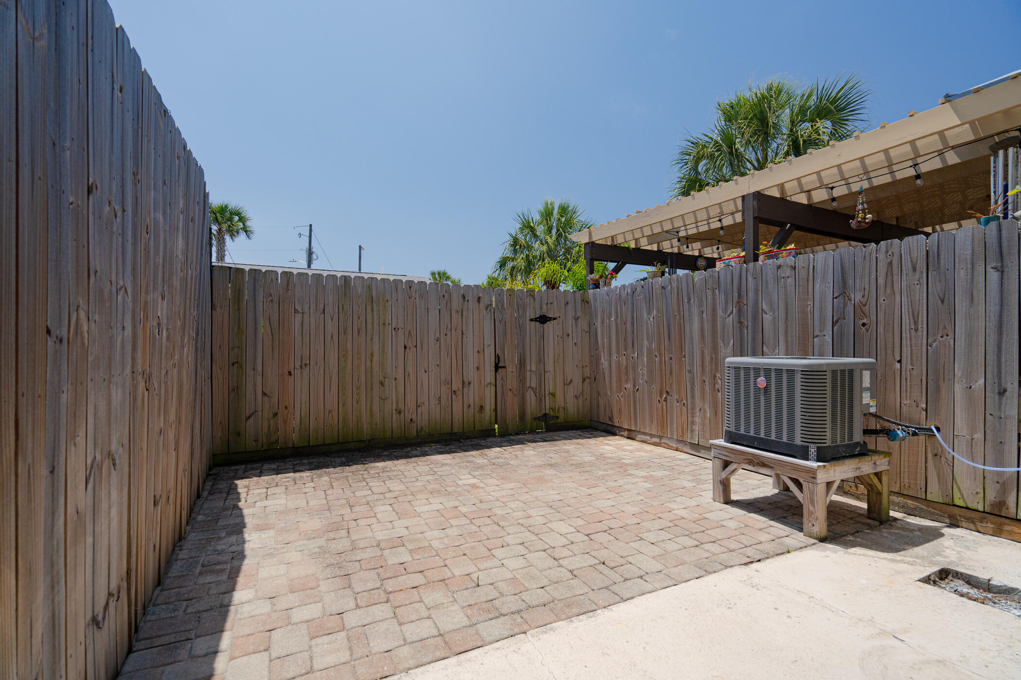 CHATEAU BY THE SEA - Residential