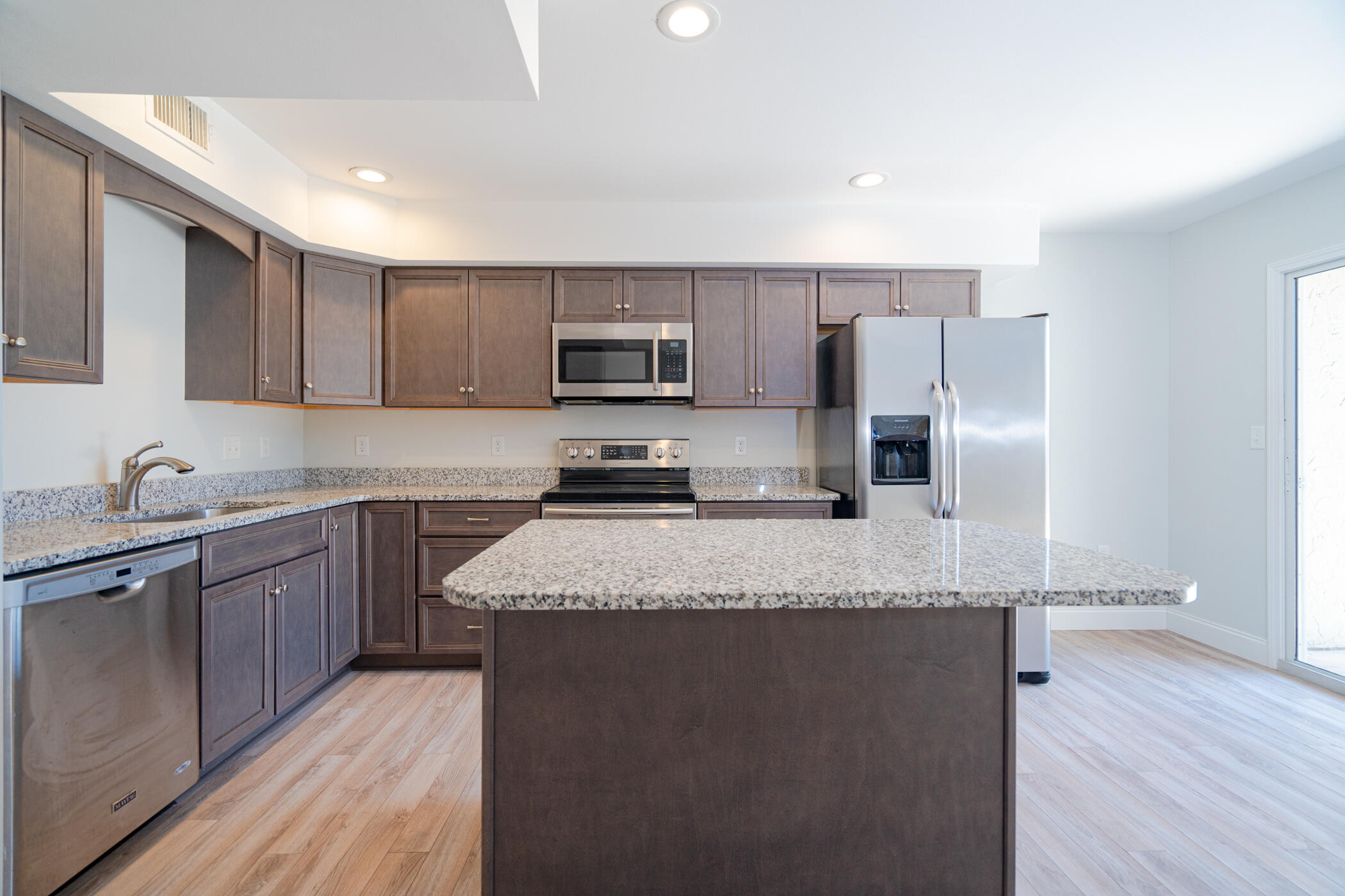 CHATEAU BY THE SEA - Residential