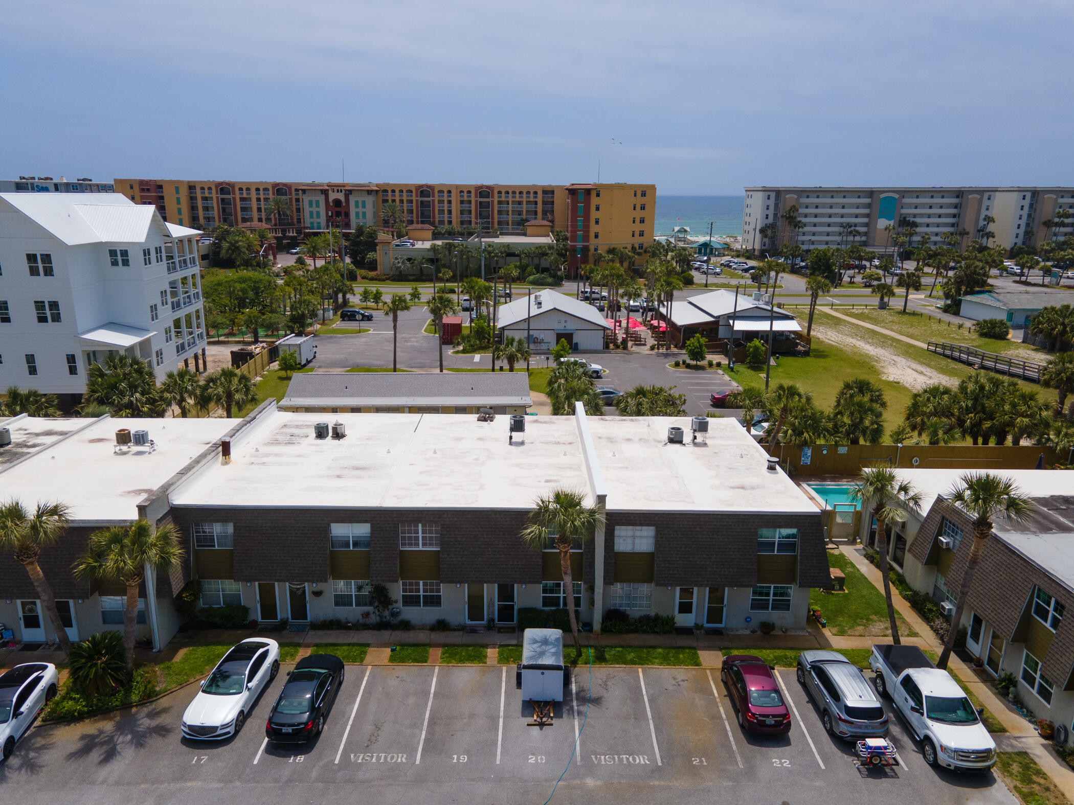 CHATEAU BY THE SEA - Residential