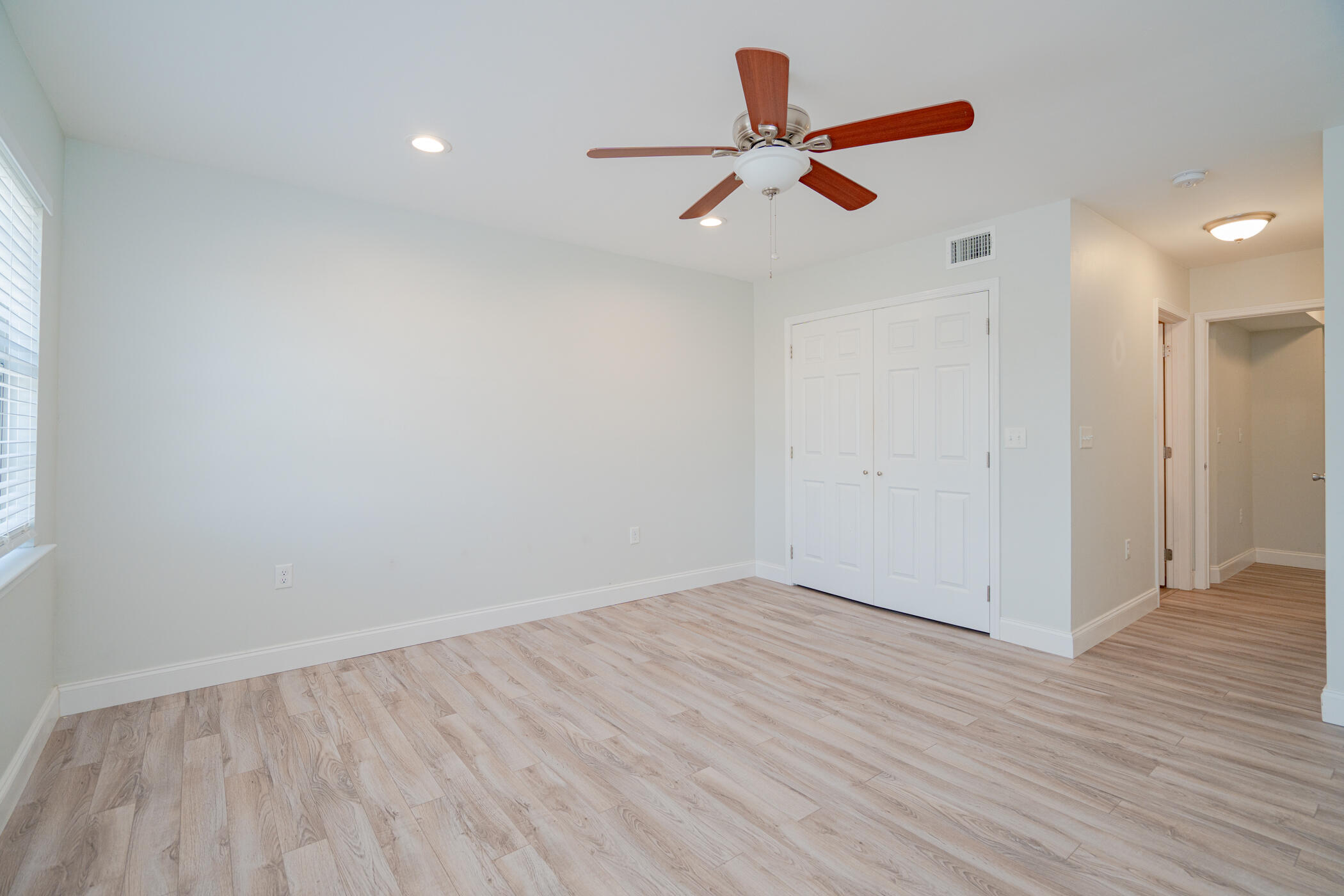 CHATEAU BY THE SEA - Residential