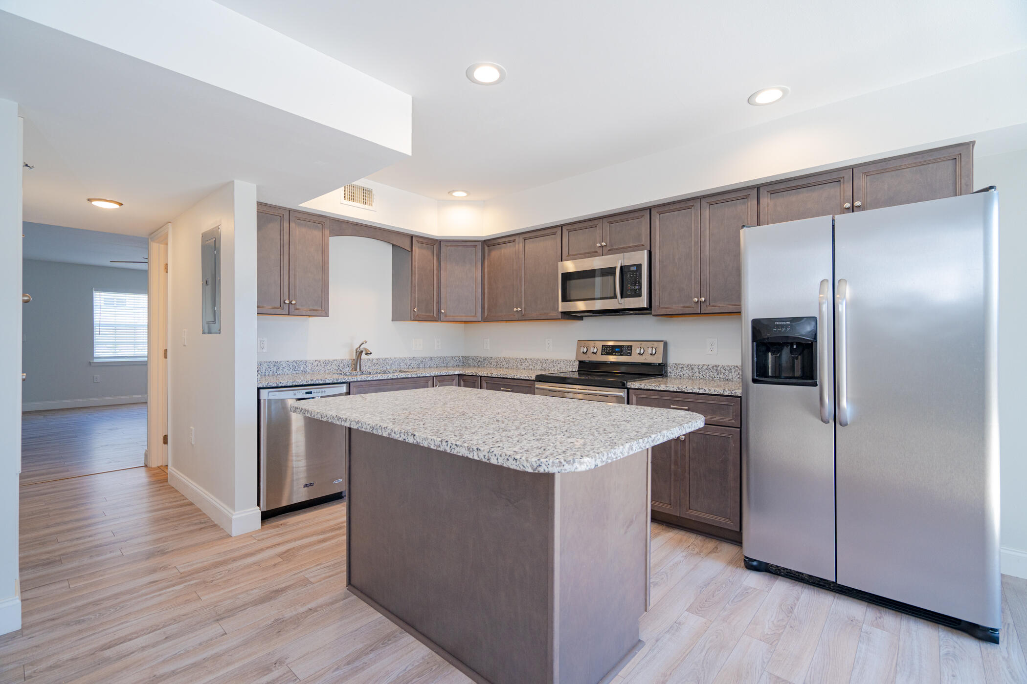 CHATEAU BY THE SEA - Residential