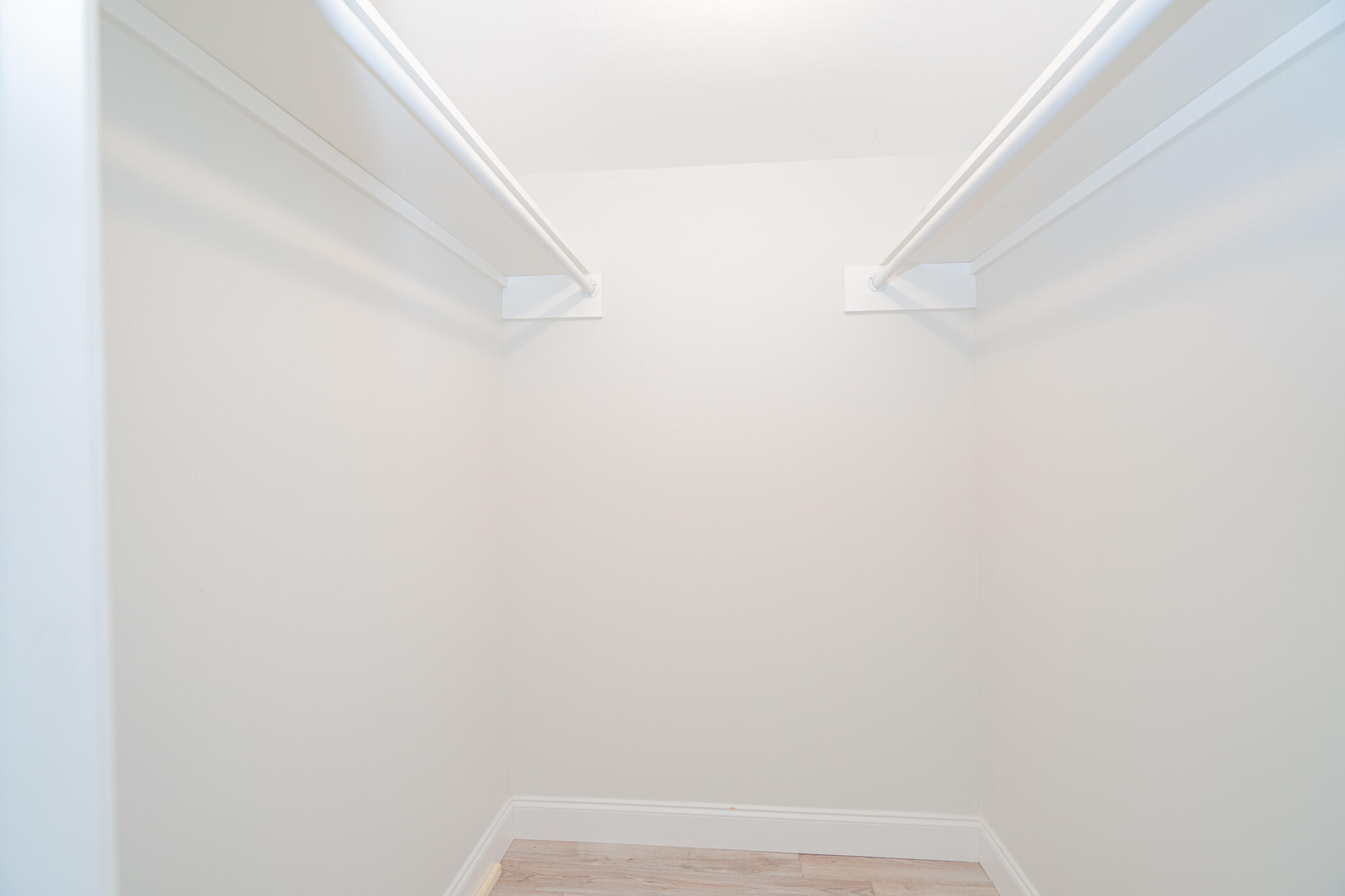 CHATEAU BY THE SEA - Residential