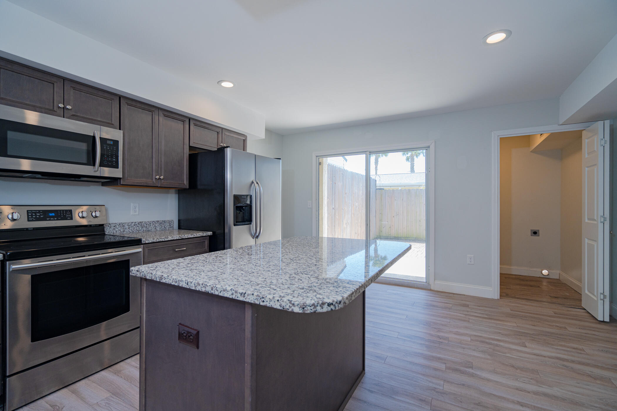 CHATEAU BY THE SEA - Residential