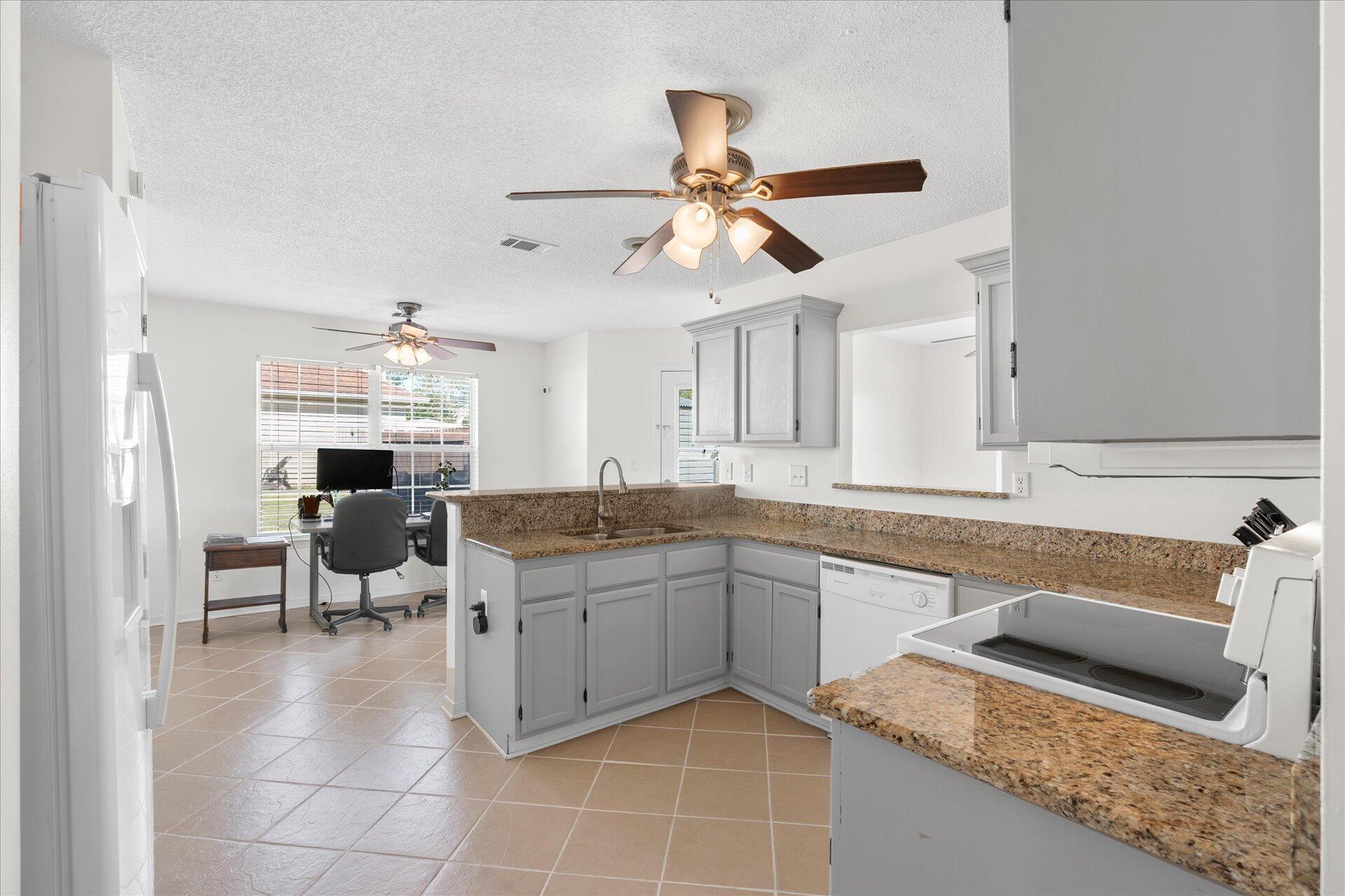 COUNTRYVIEW ESTATES - Residential
