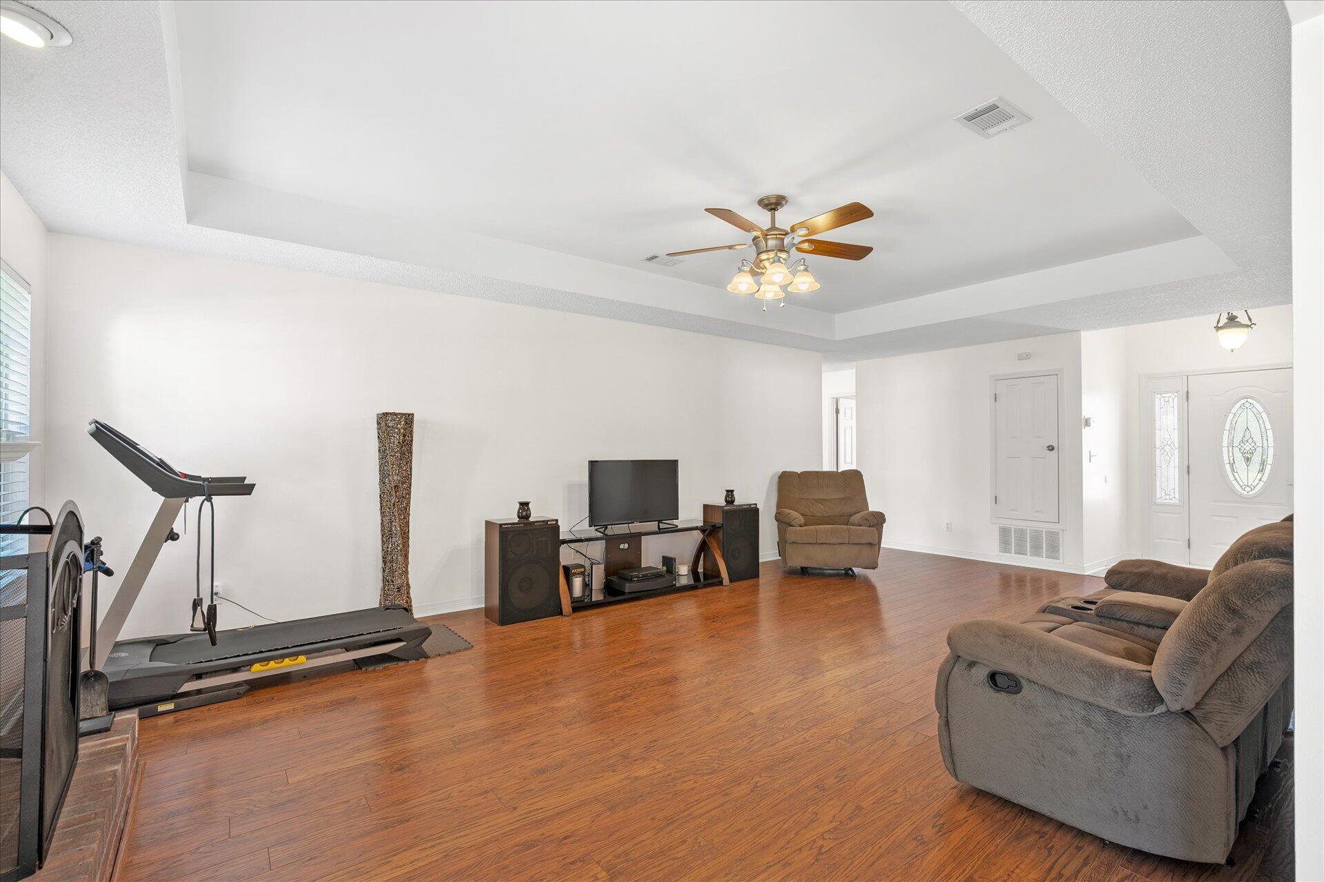 COUNTRYVIEW ESTATES - Residential