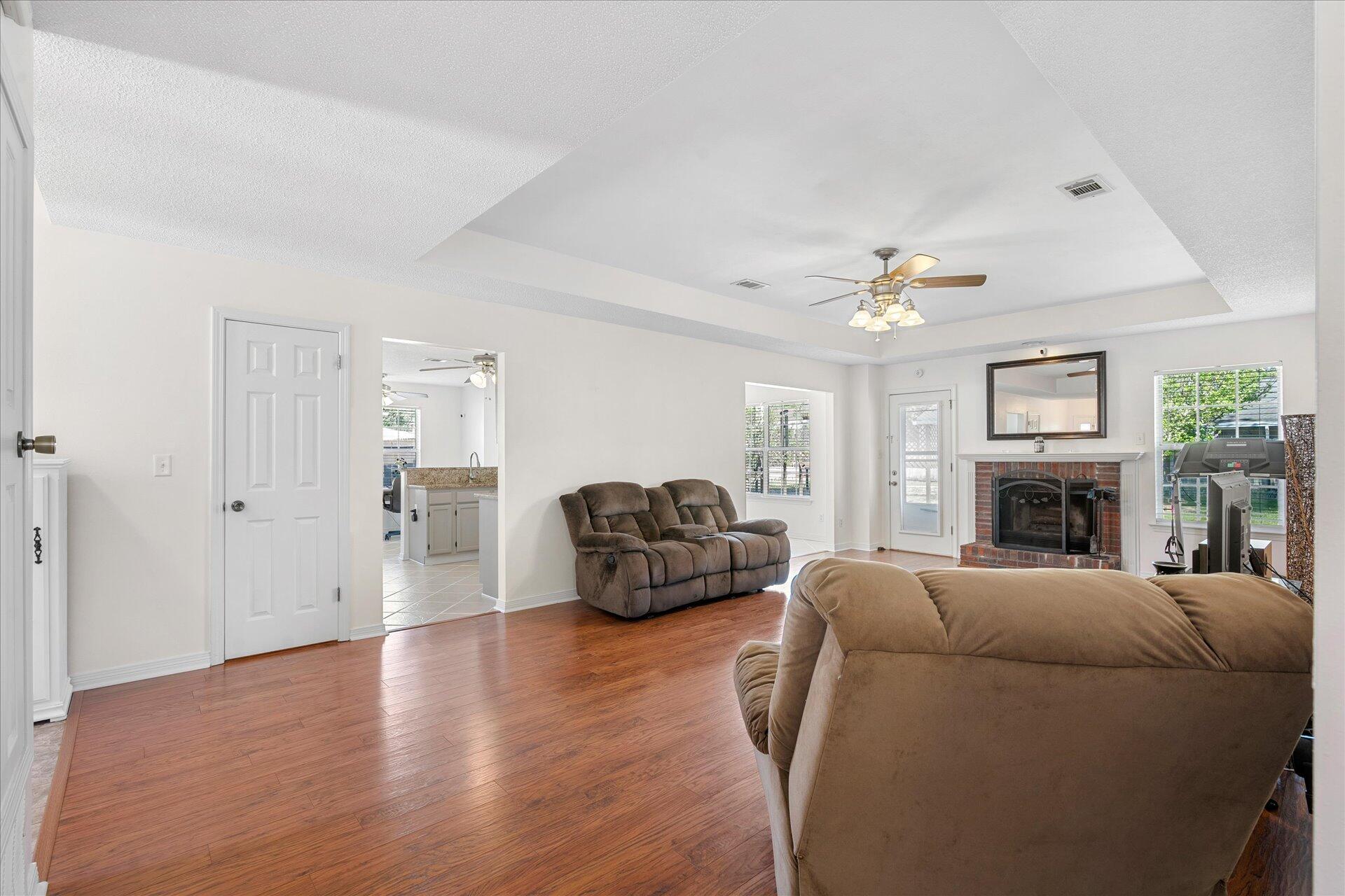COUNTRYVIEW ESTATES - Residential