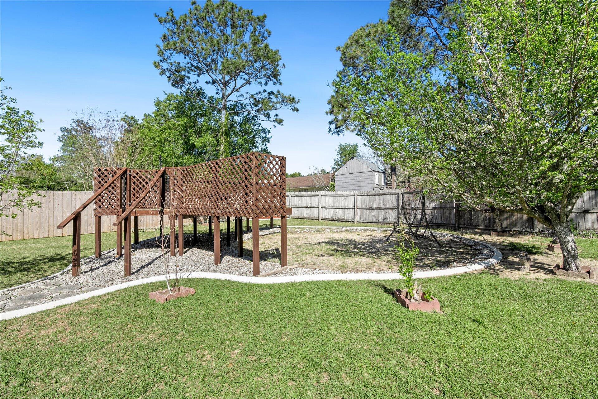 COUNTRYVIEW ESTATES - Residential