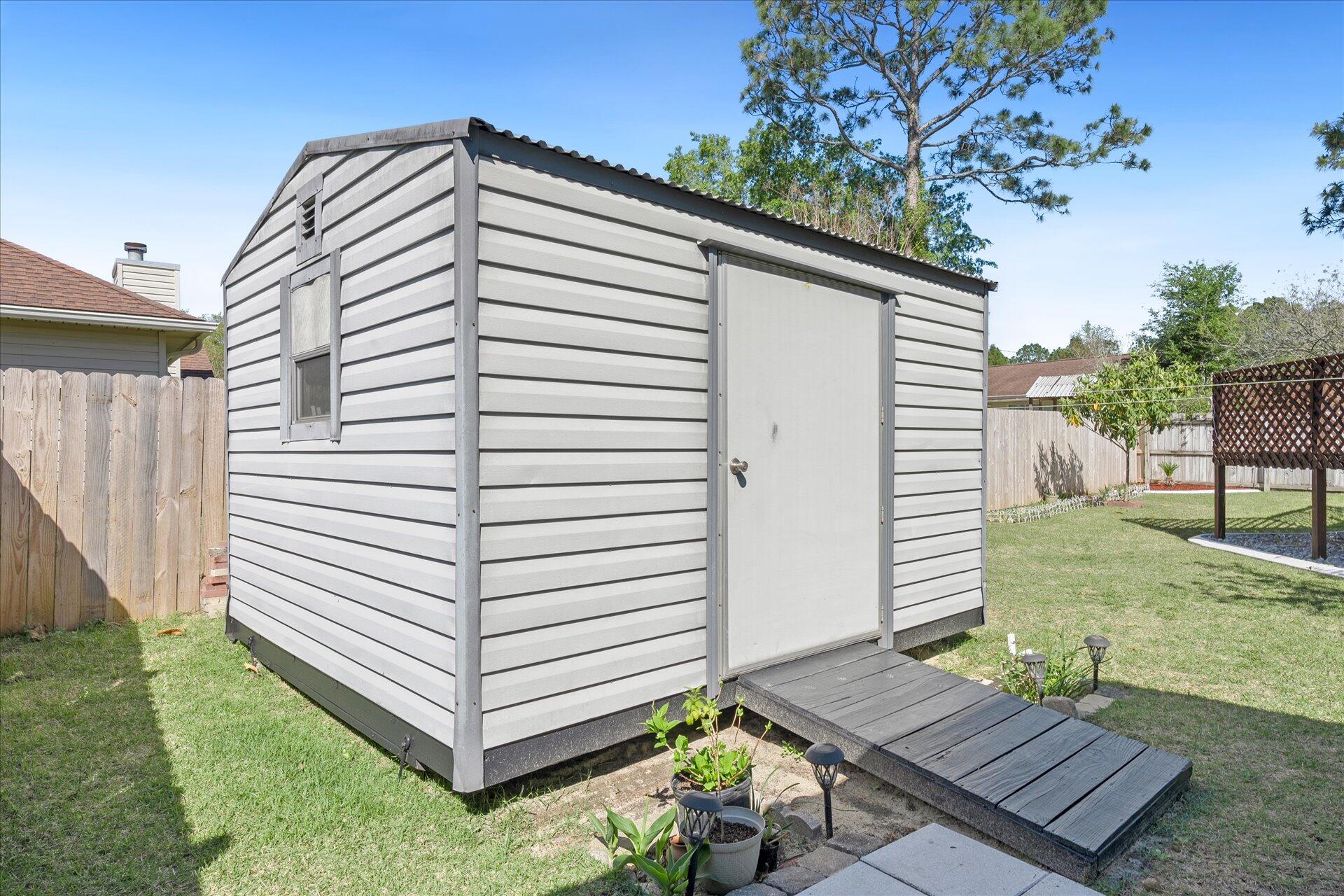 COUNTRYVIEW ESTATES - Residential