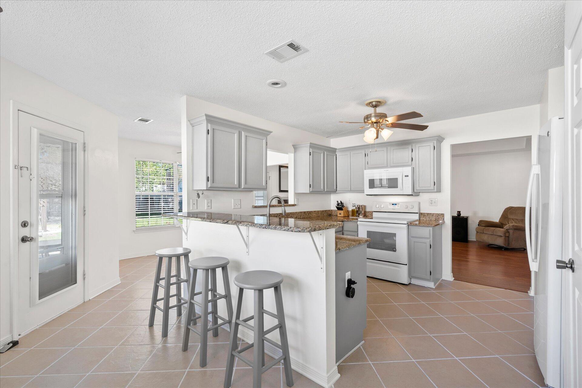 COUNTRYVIEW ESTATES - Residential