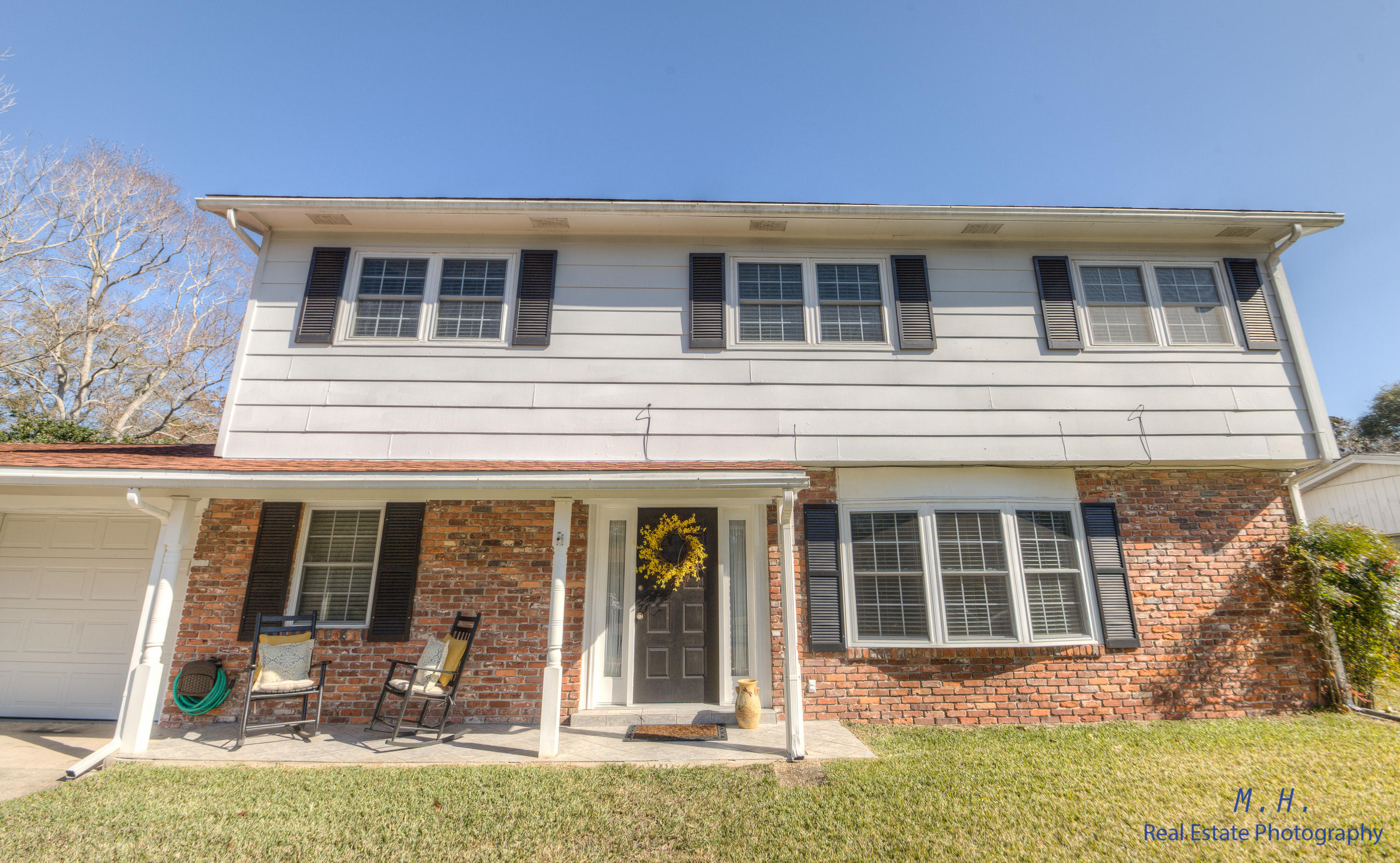 COUNTRY CLUB ESTATES 1ST ADDN - Residential