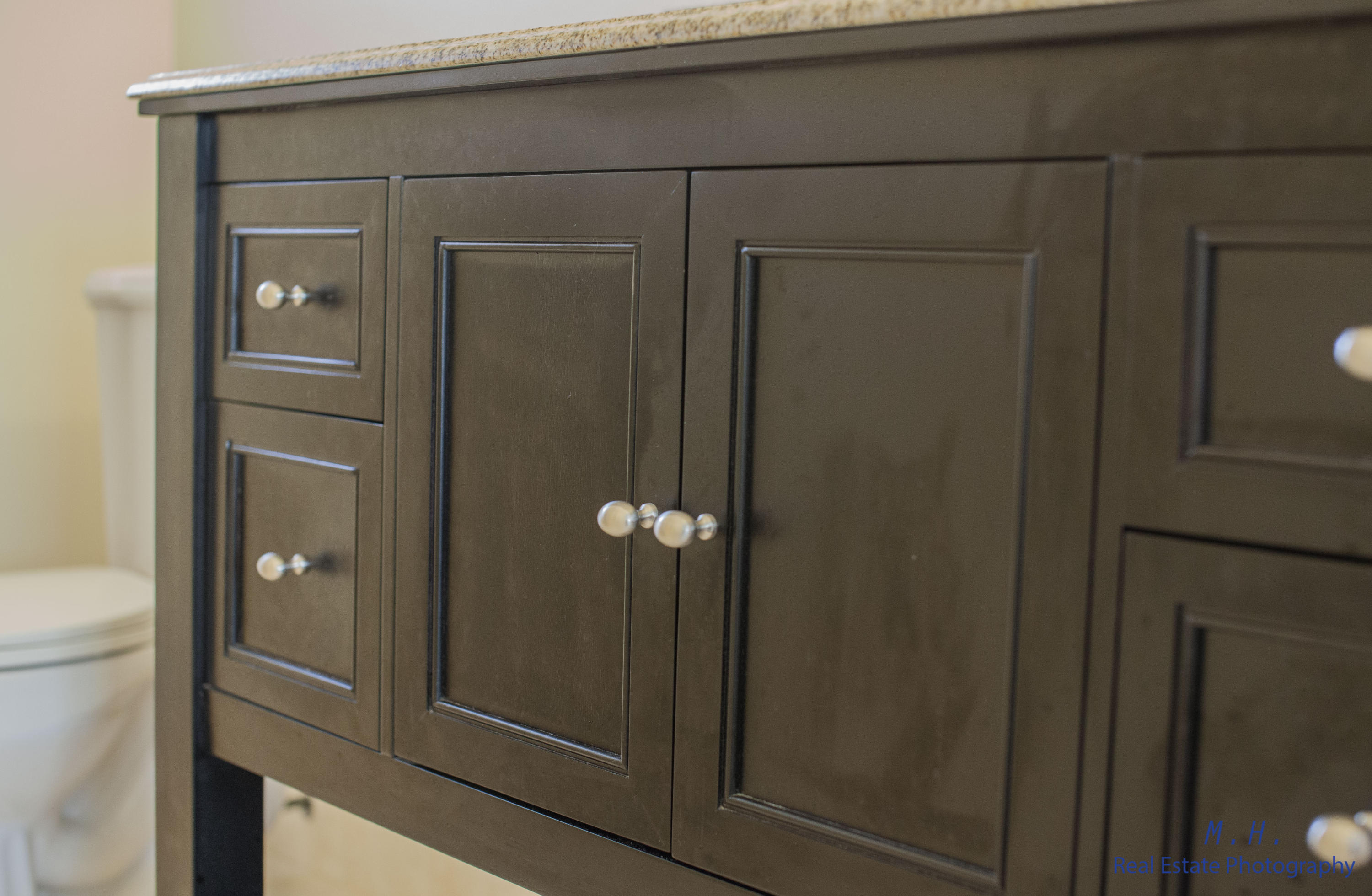 COUNTRY CLUB ESTATES 1ST ADDN - Residential