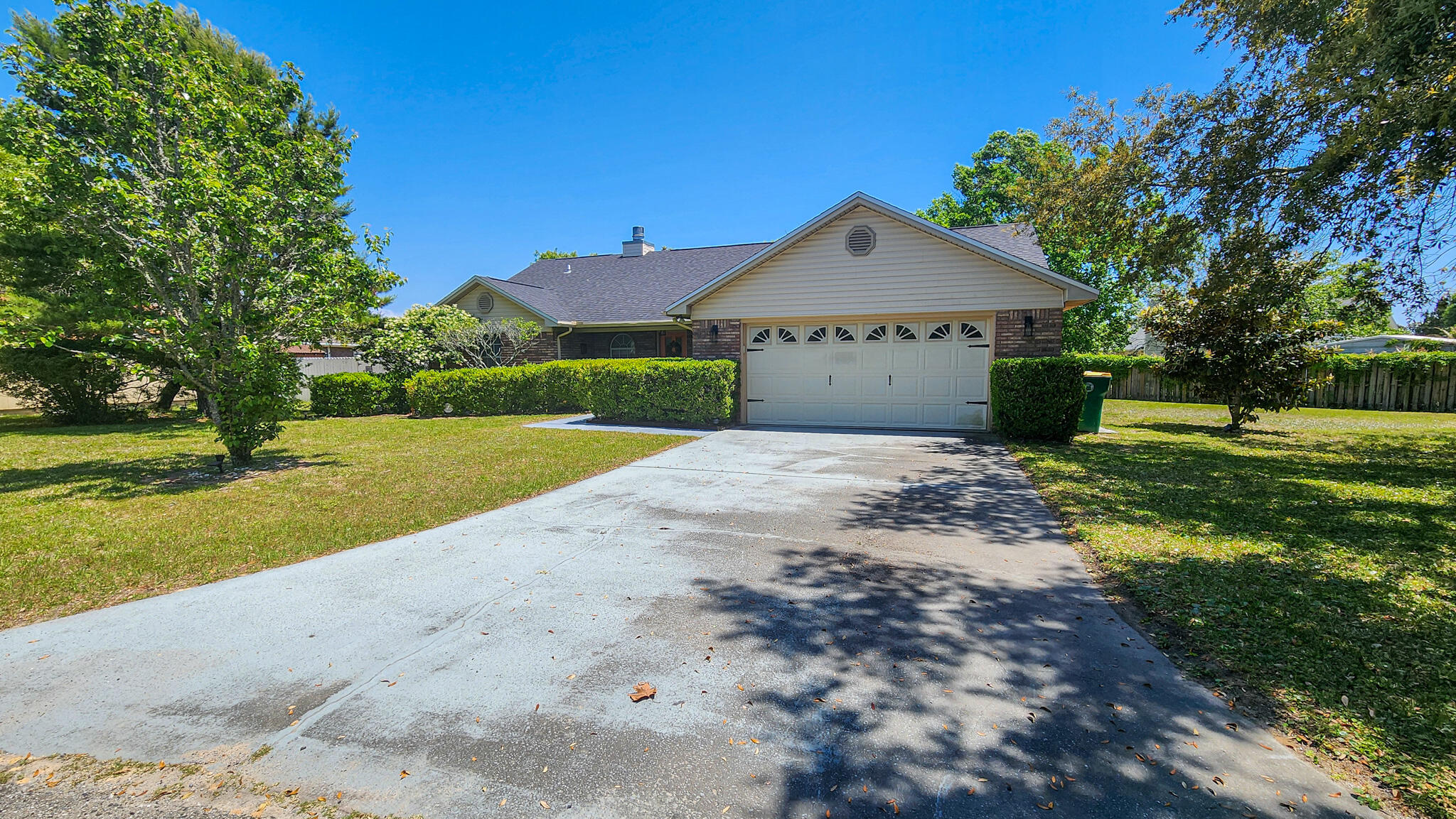 EMERALD POINTE PLAT 1 - Residential