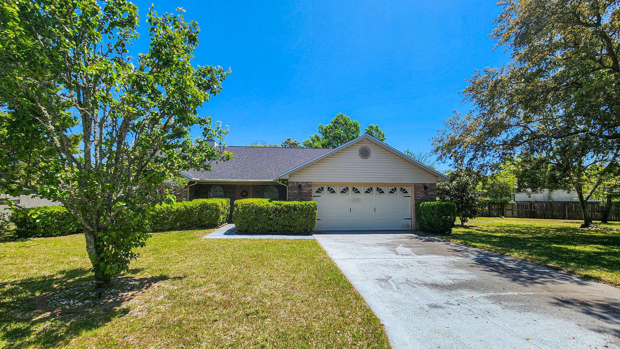 EMERALD POINTE PLAT 1 - Residential