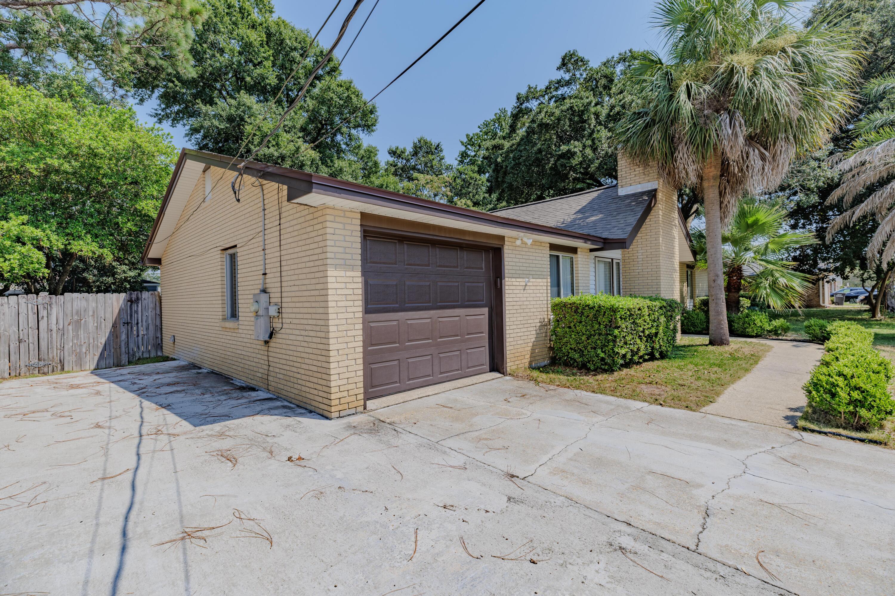 SCENIC HILLS - Residential