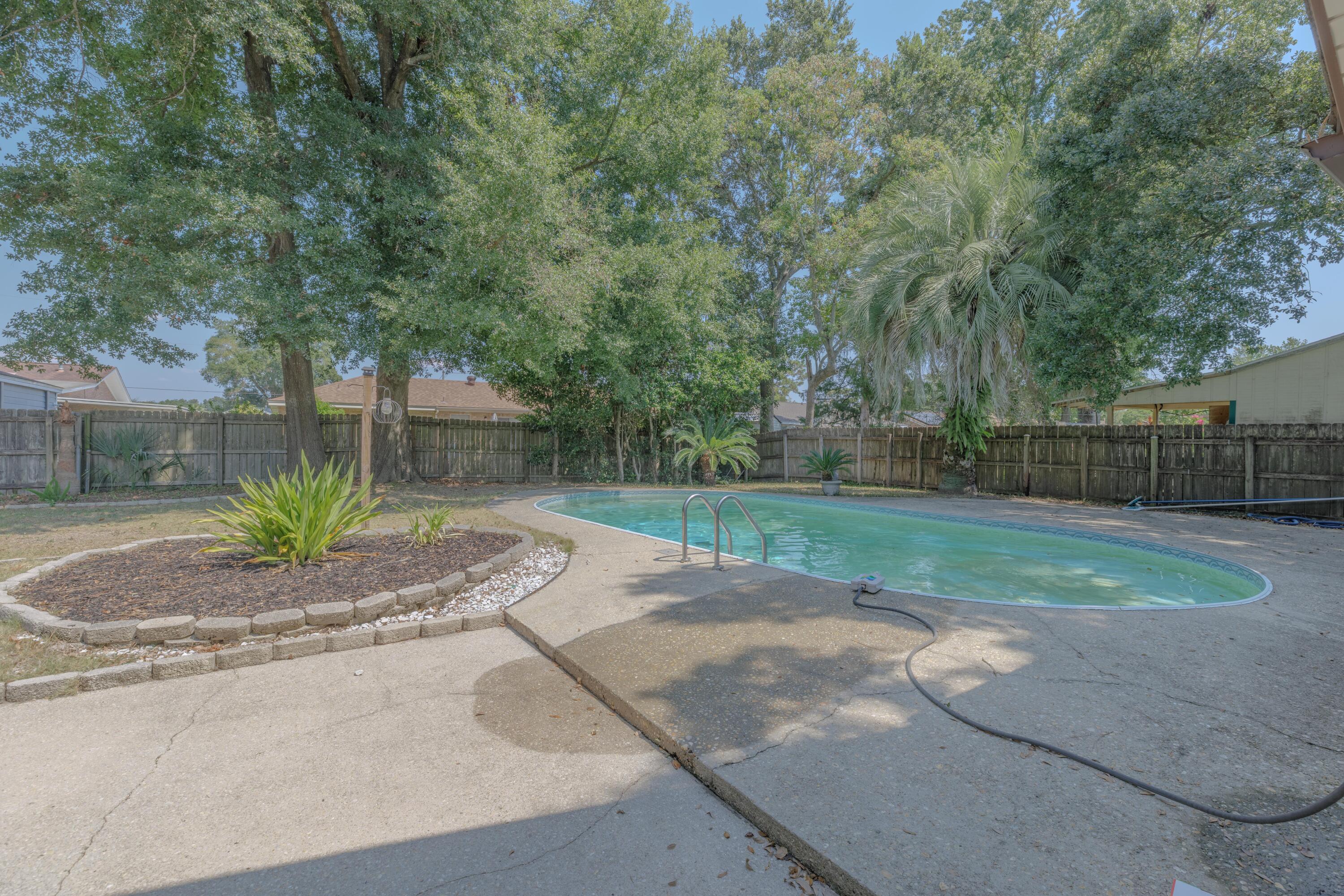 SCENIC HILLS - Residential