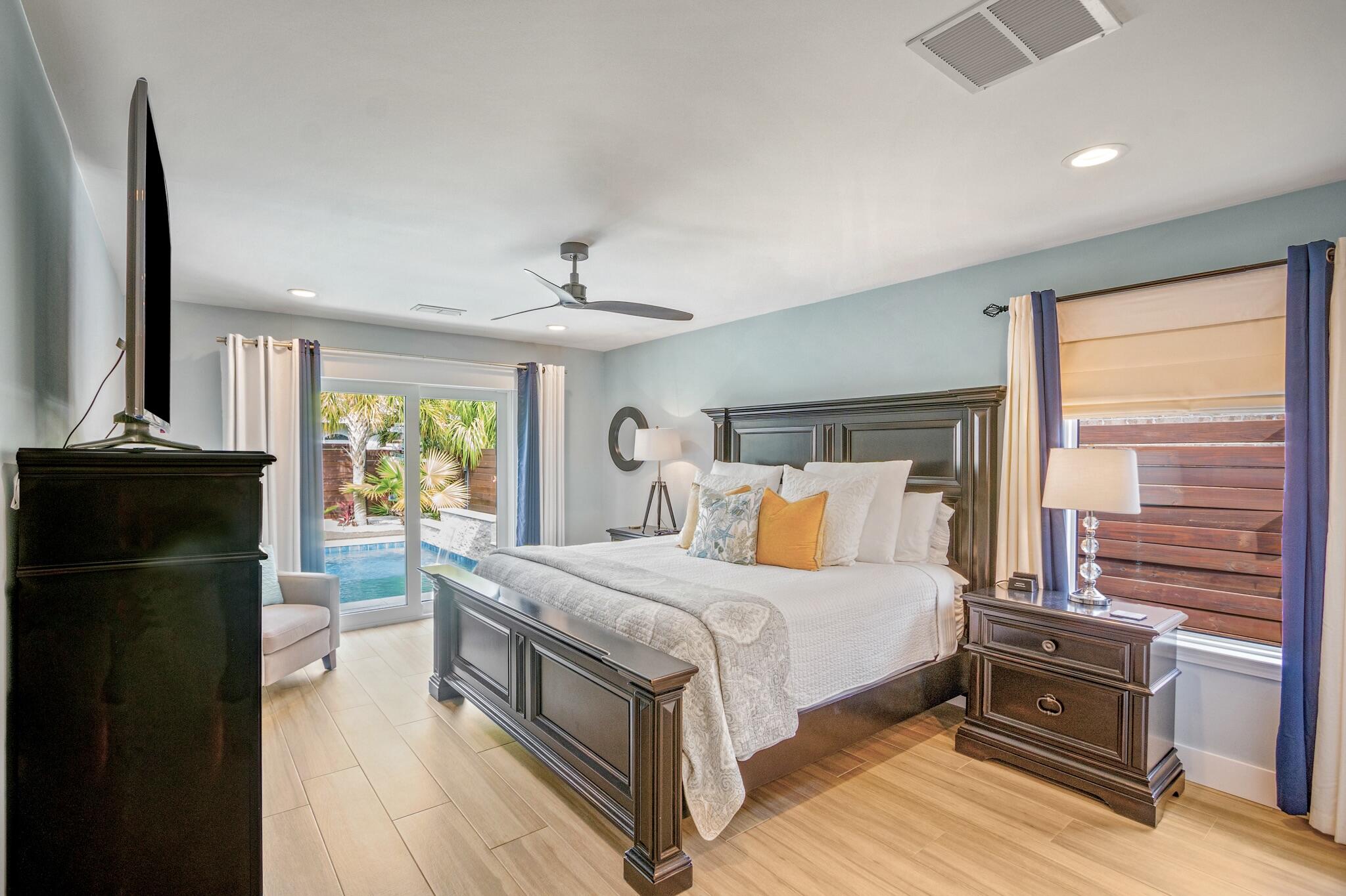 PARADISE RETREAT - Residential