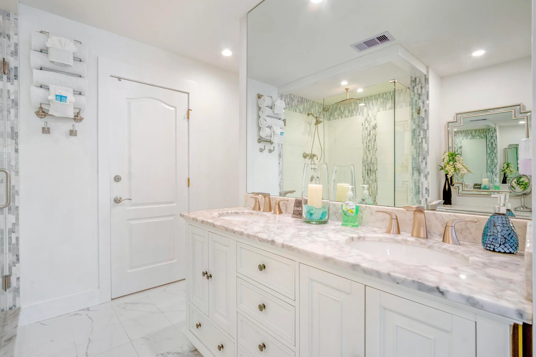 Miramar Beach, Florida 32550, United States, 3 Bedrooms Bedrooms, ,2 BathroomsBathrooms,Residential,Active,105829