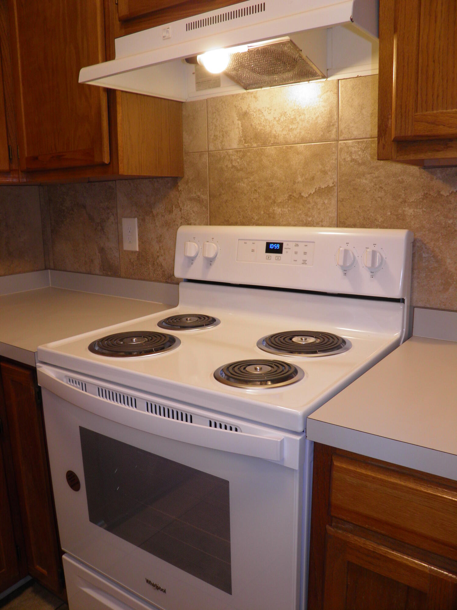 FOREST OAKS PH 1 - Residential Lease