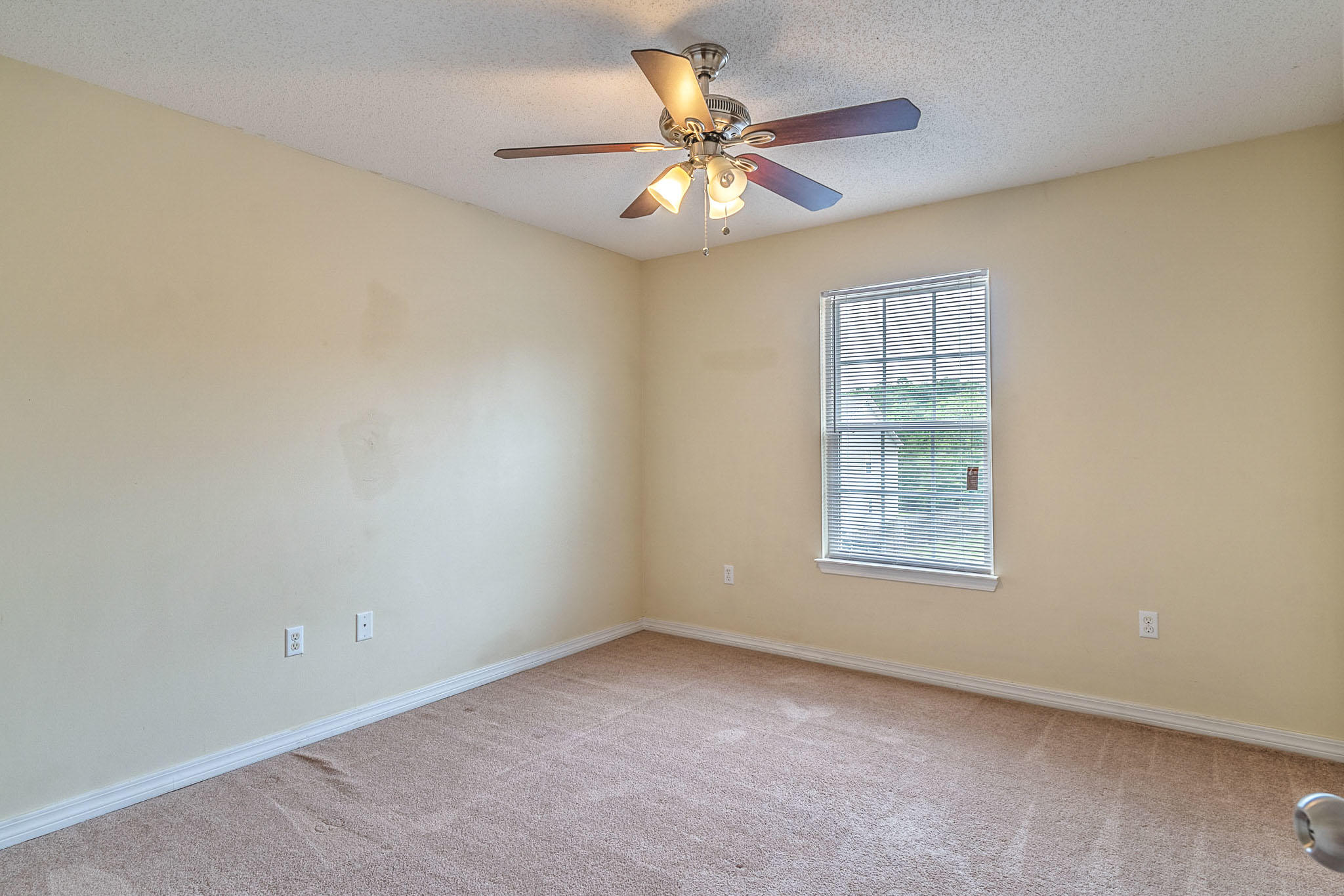 STILLWELL ESTATES - Residential