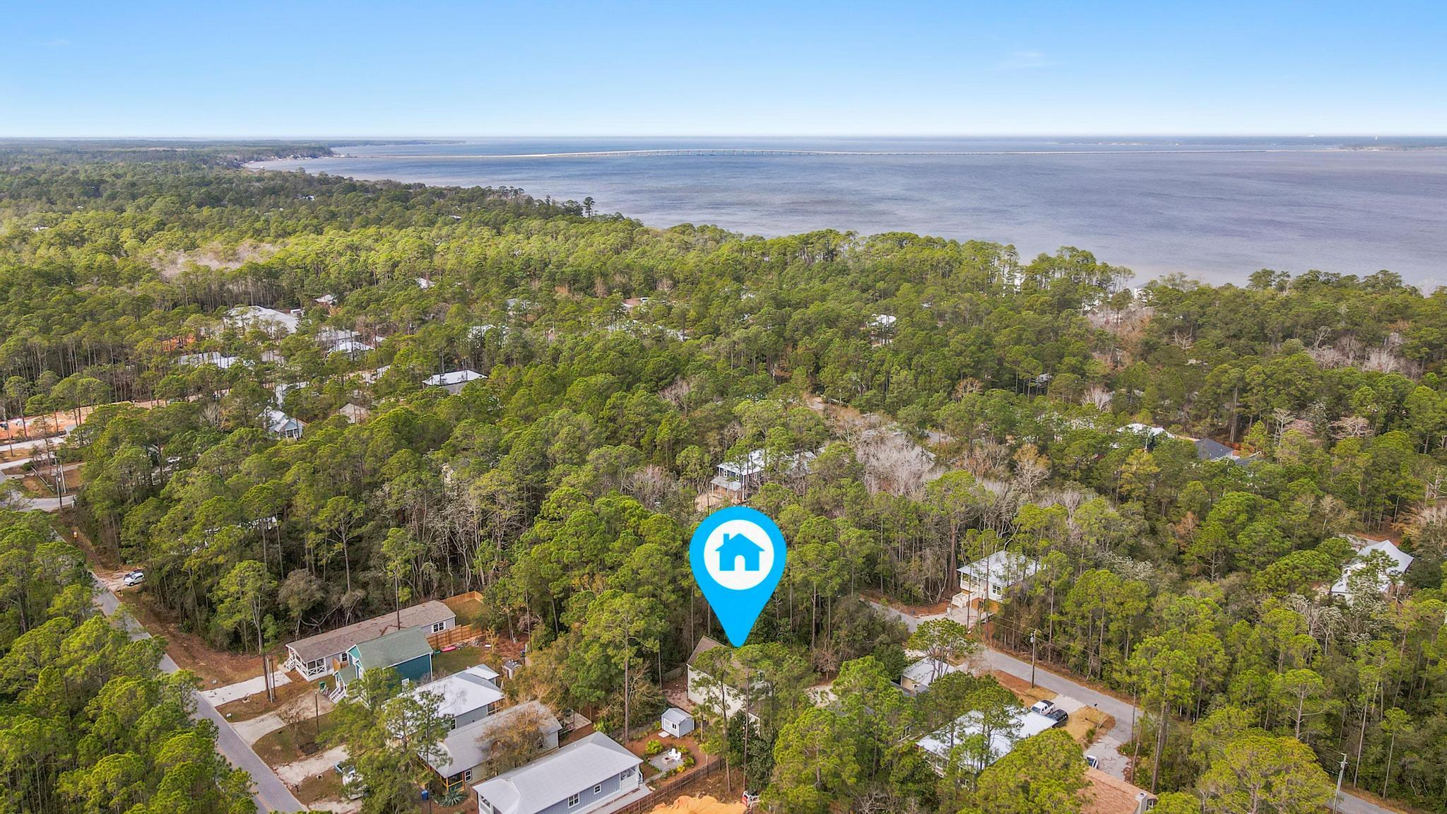 MAGNOLIA BEACH - Residential