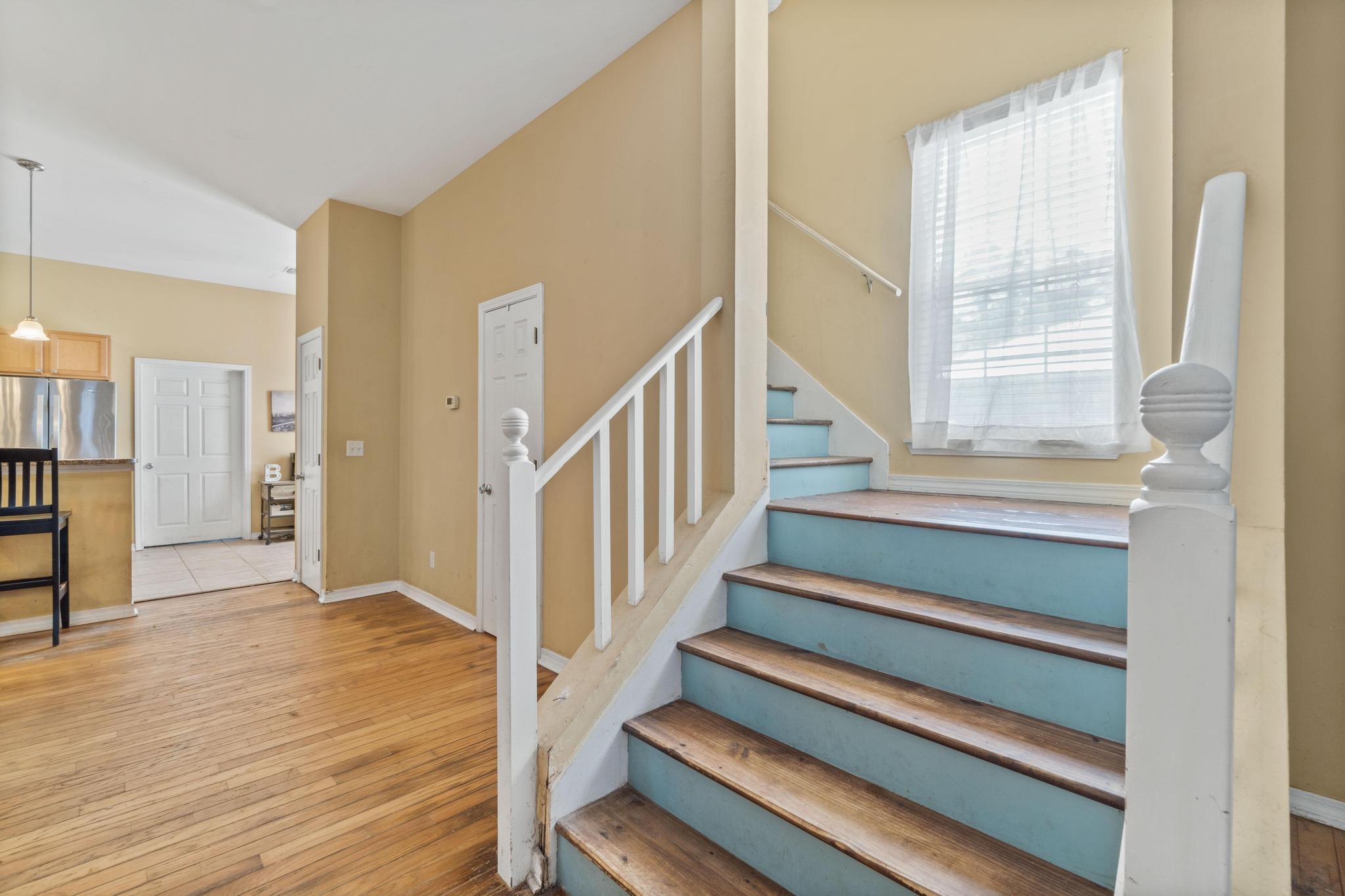 MAGNOLIA BEACH - Residential