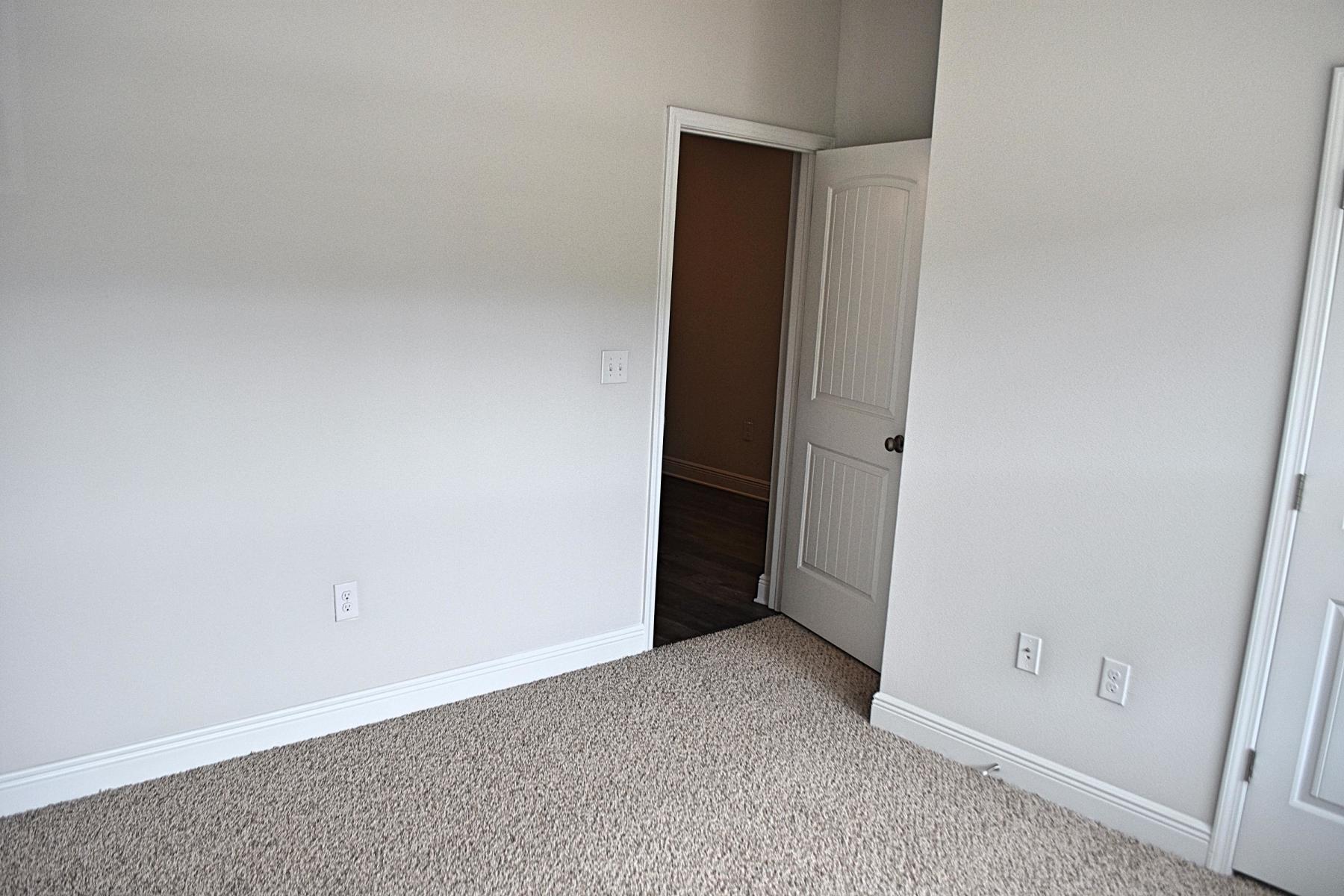 SOUTHERN PINES - Residential Lease