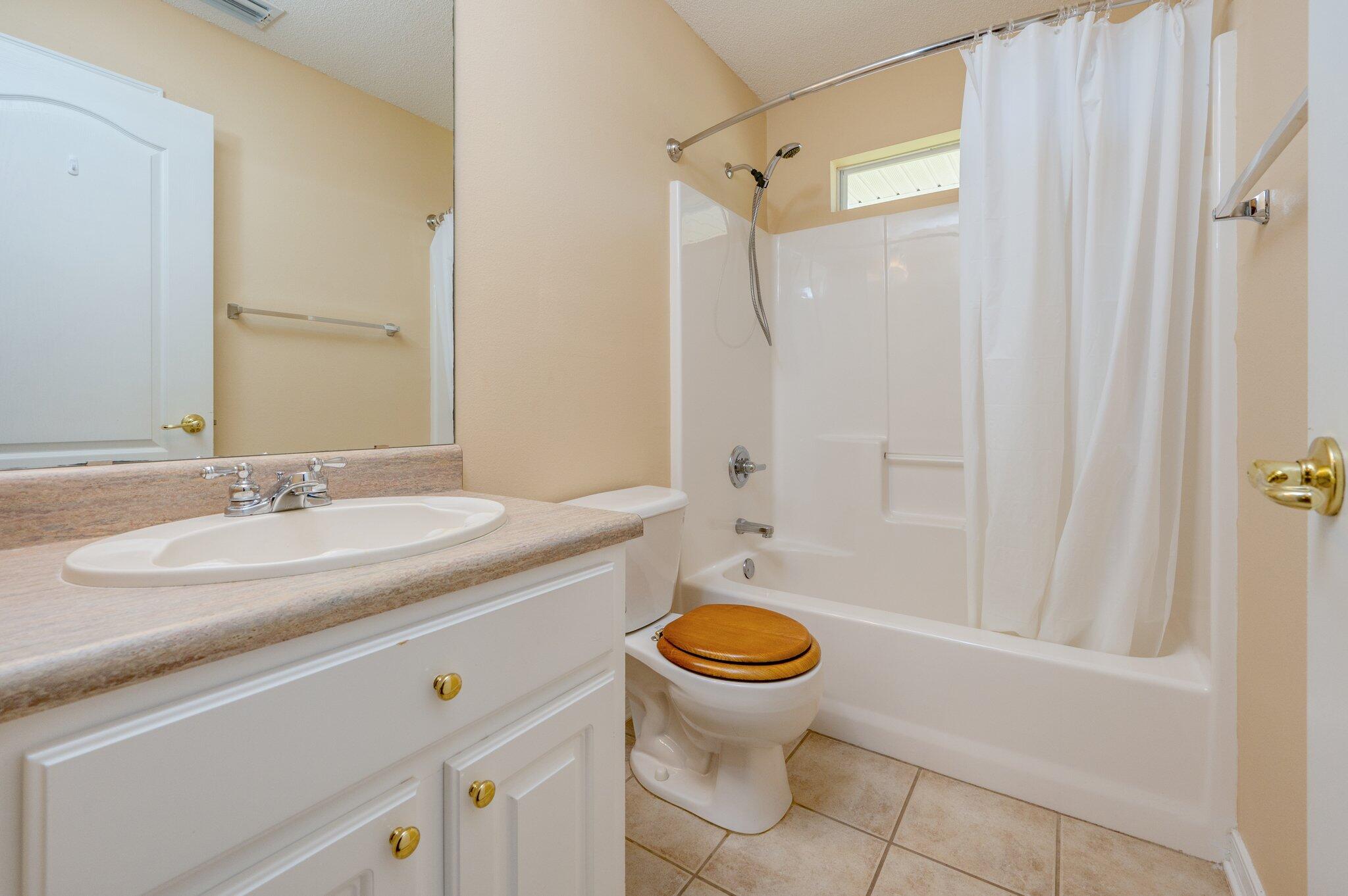 HOLLEY BY THE SEA - Residential Lease