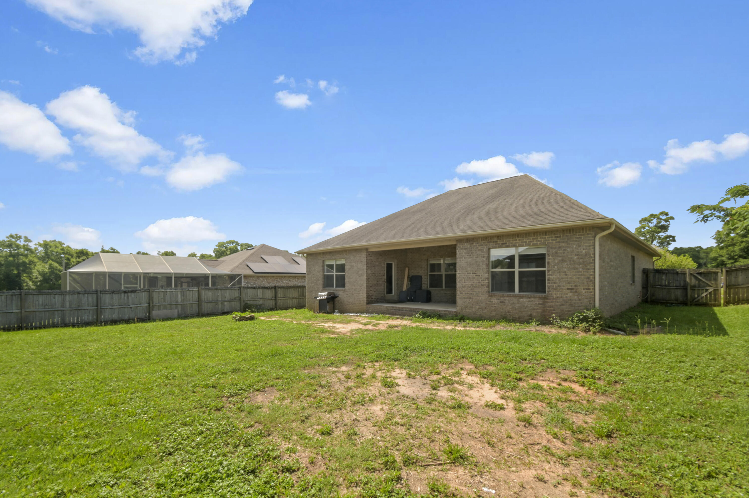 RUSTIC RIDGE - Residential