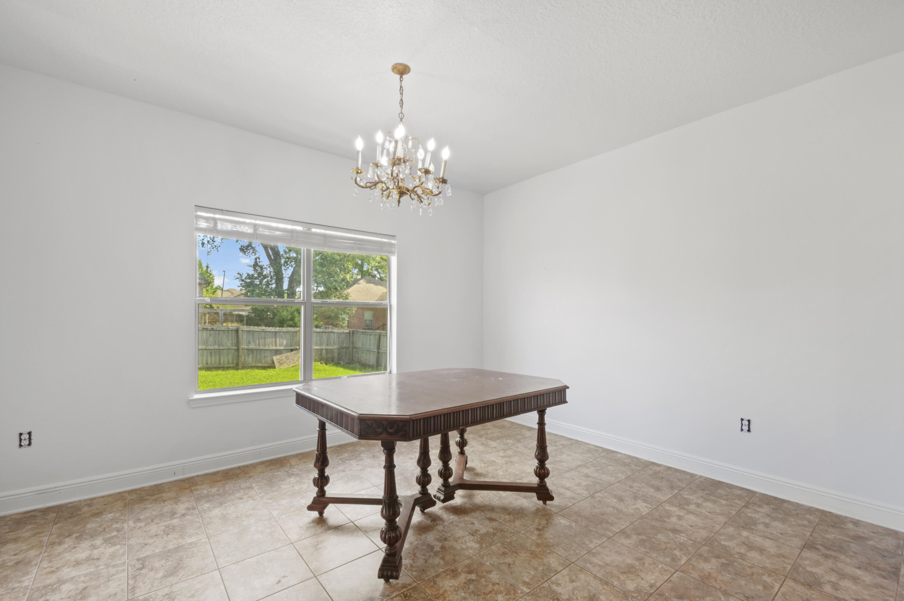 RUSTIC RIDGE - Residential