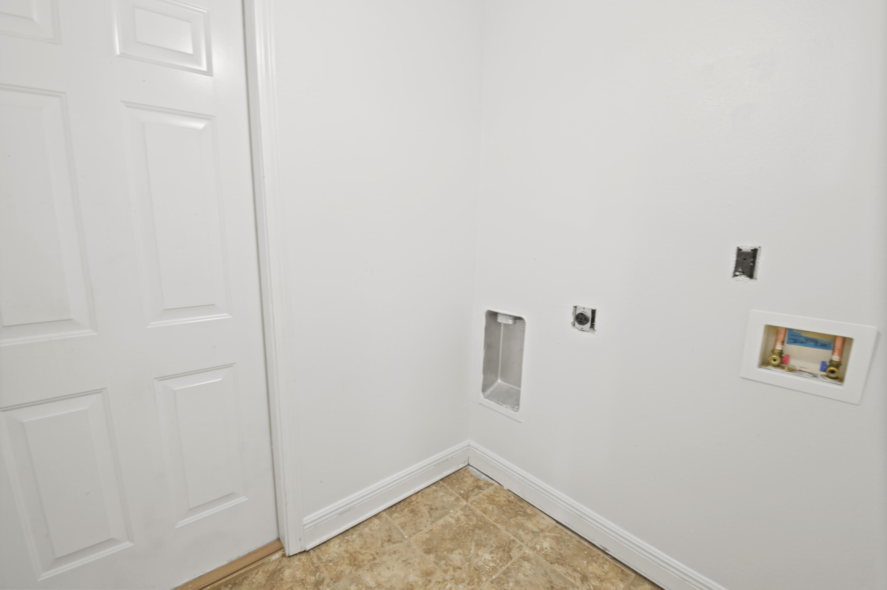 RUSTIC RIDGE - Residential